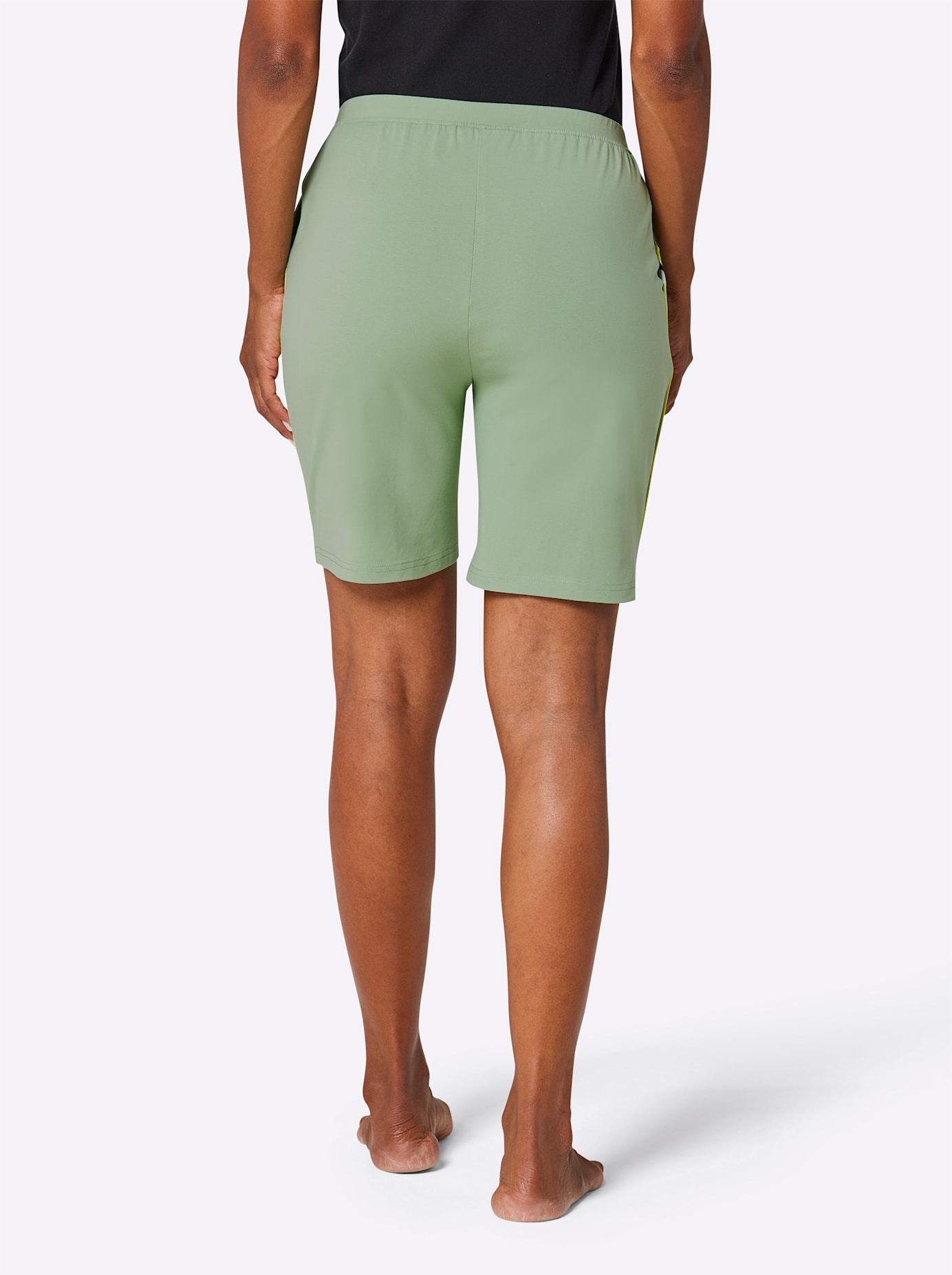 feel good Shorts