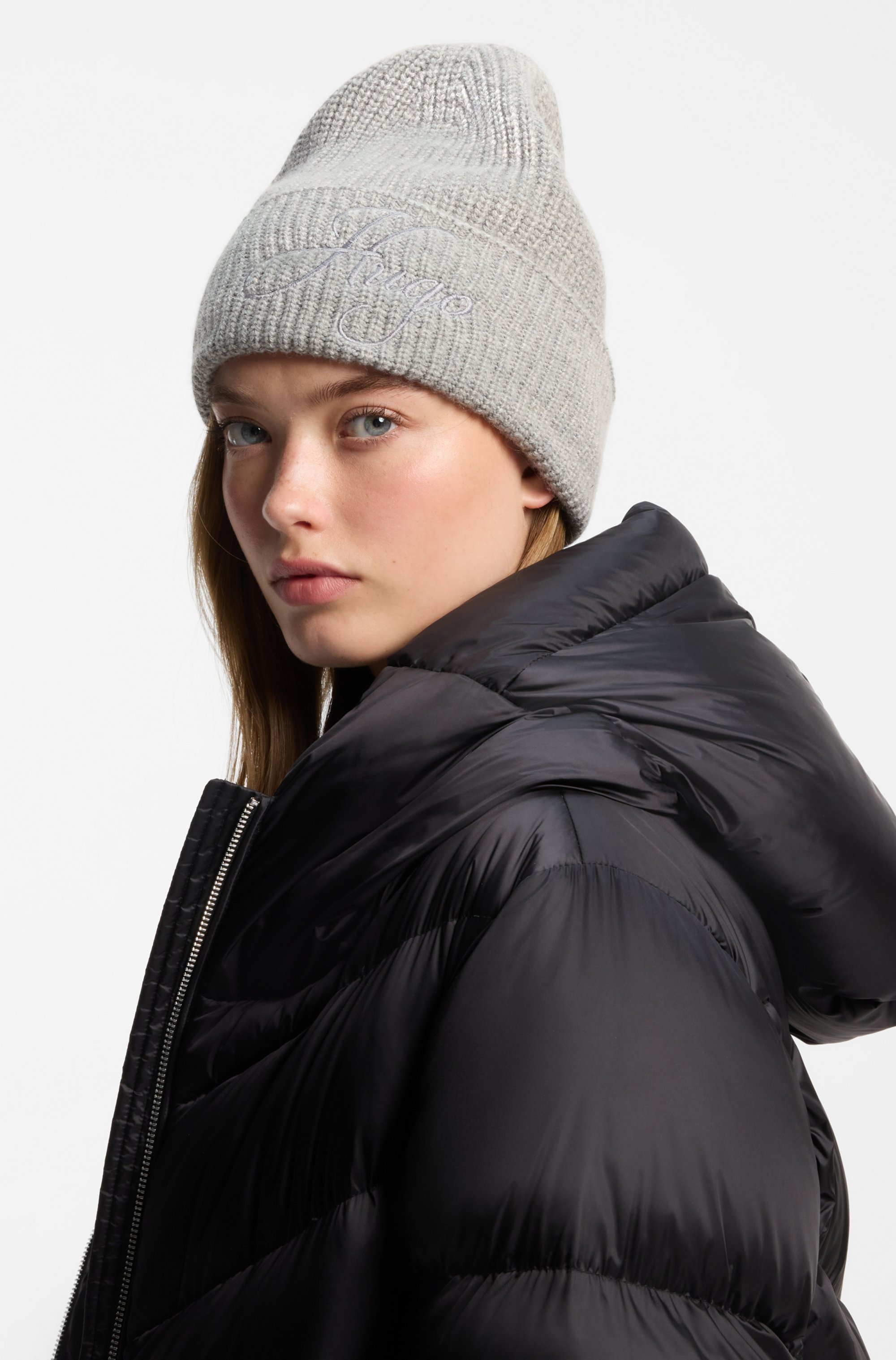 HUGO Strickmütze »Socialy 2.0 Hat« aus edlem Materialmix mit Woll- und Kaschmir-Anteil, unisex