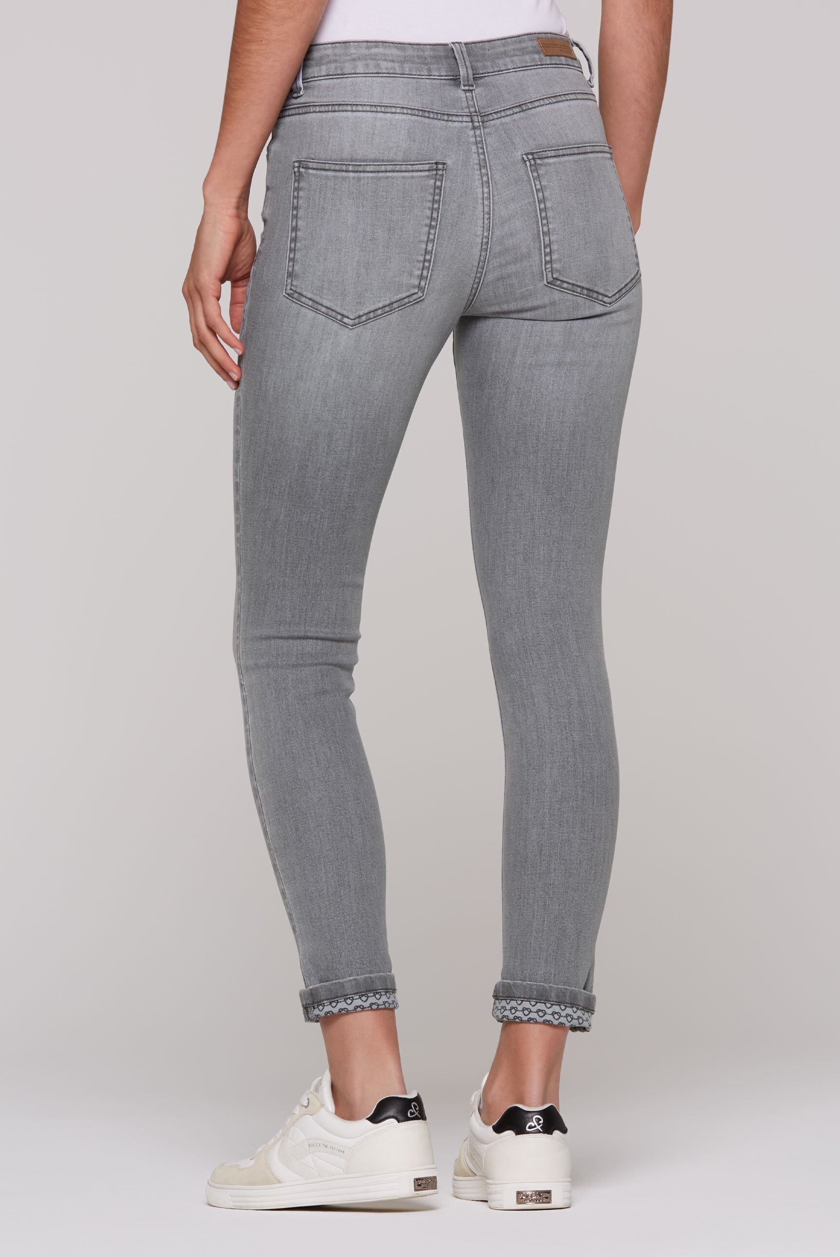SOCCX Slim-fit-Jeans, mit Turn-Up Saum