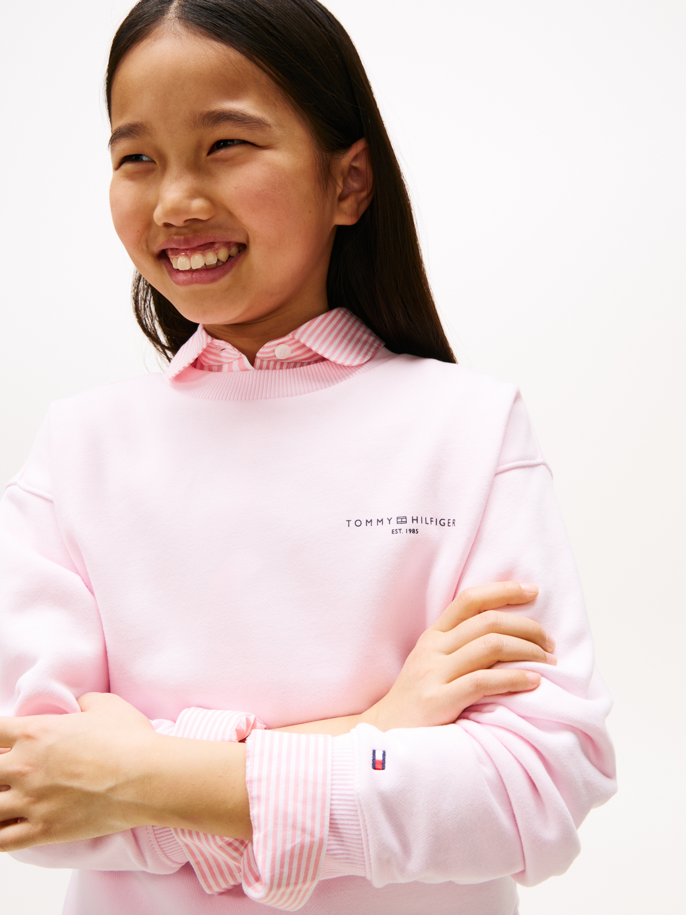 Tommy Hilfiger Sweatshirt »MINI CORP C-NECK SWEATSHIRT«, für Kinder bis 16 Jahre, mit Logo-Stickerei