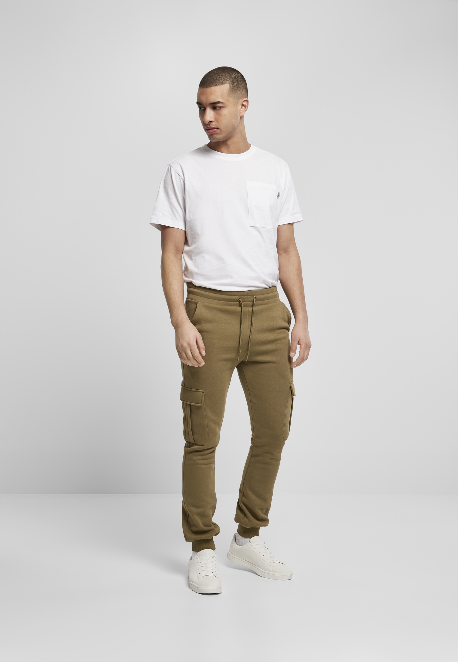 URBAN CLASSICS Stoffhose »Urban Classics Herren Cargo Sweatpants«, (1 tlg.)