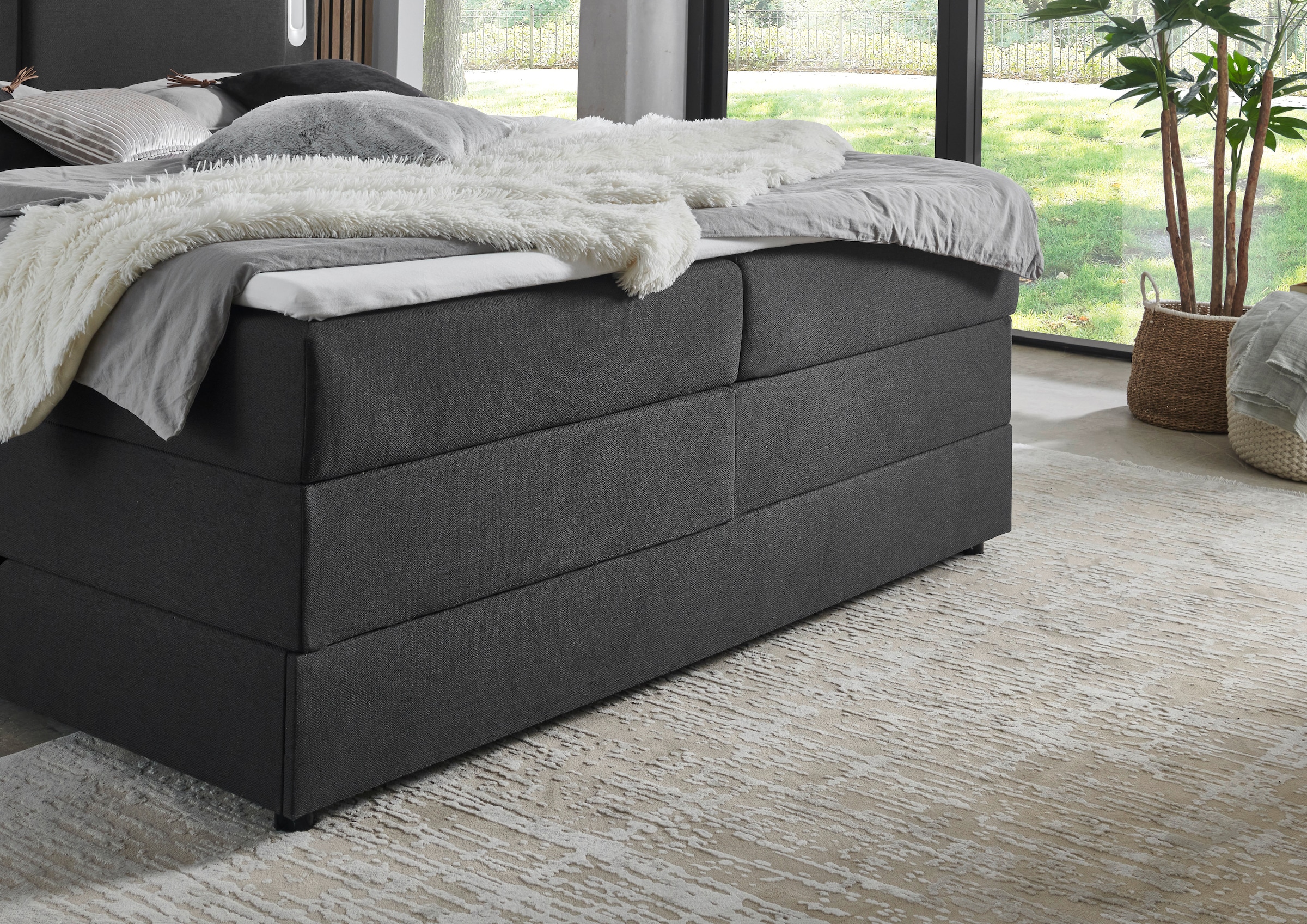 INOSIGN Boxbett »Elverta inkl. Bettkasten und LED-Beleuchtung« erhältlich in der Breite 180x200cm, Kopfteil in Kissenoptik