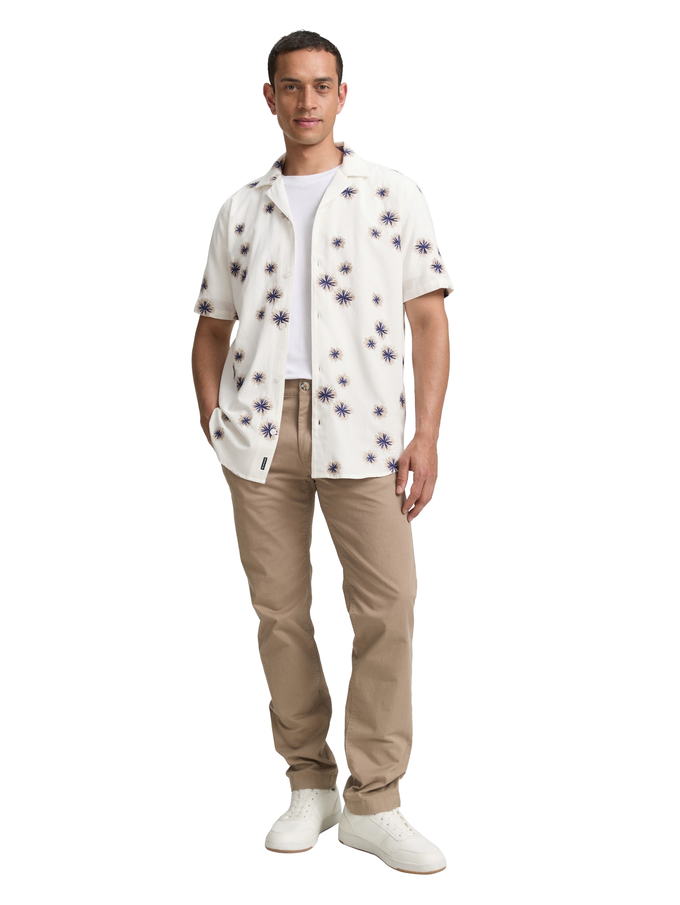TOM TAILOR Kurzarmhemd, mit floralen Prints und Viskose