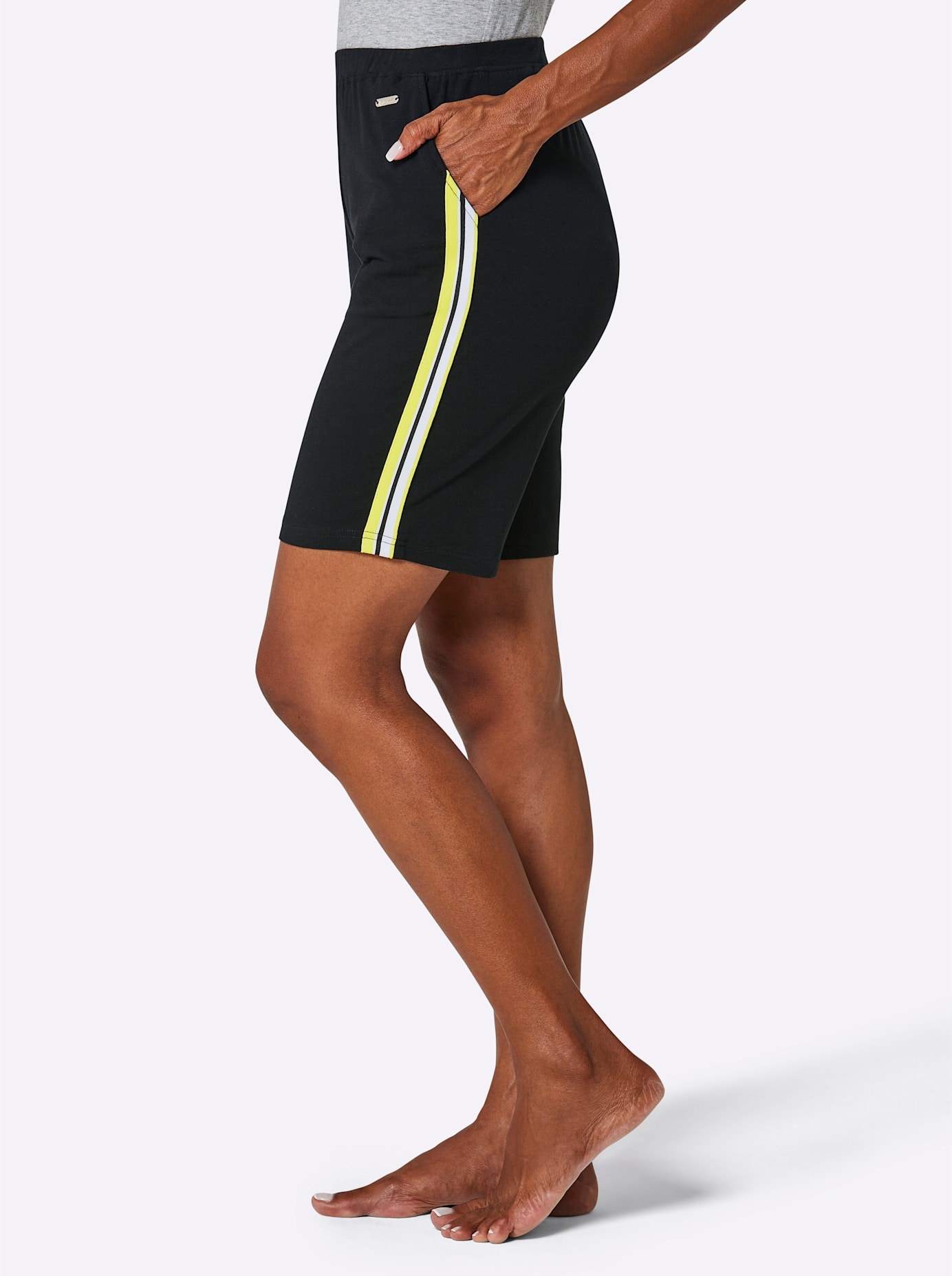 feel good Shorts