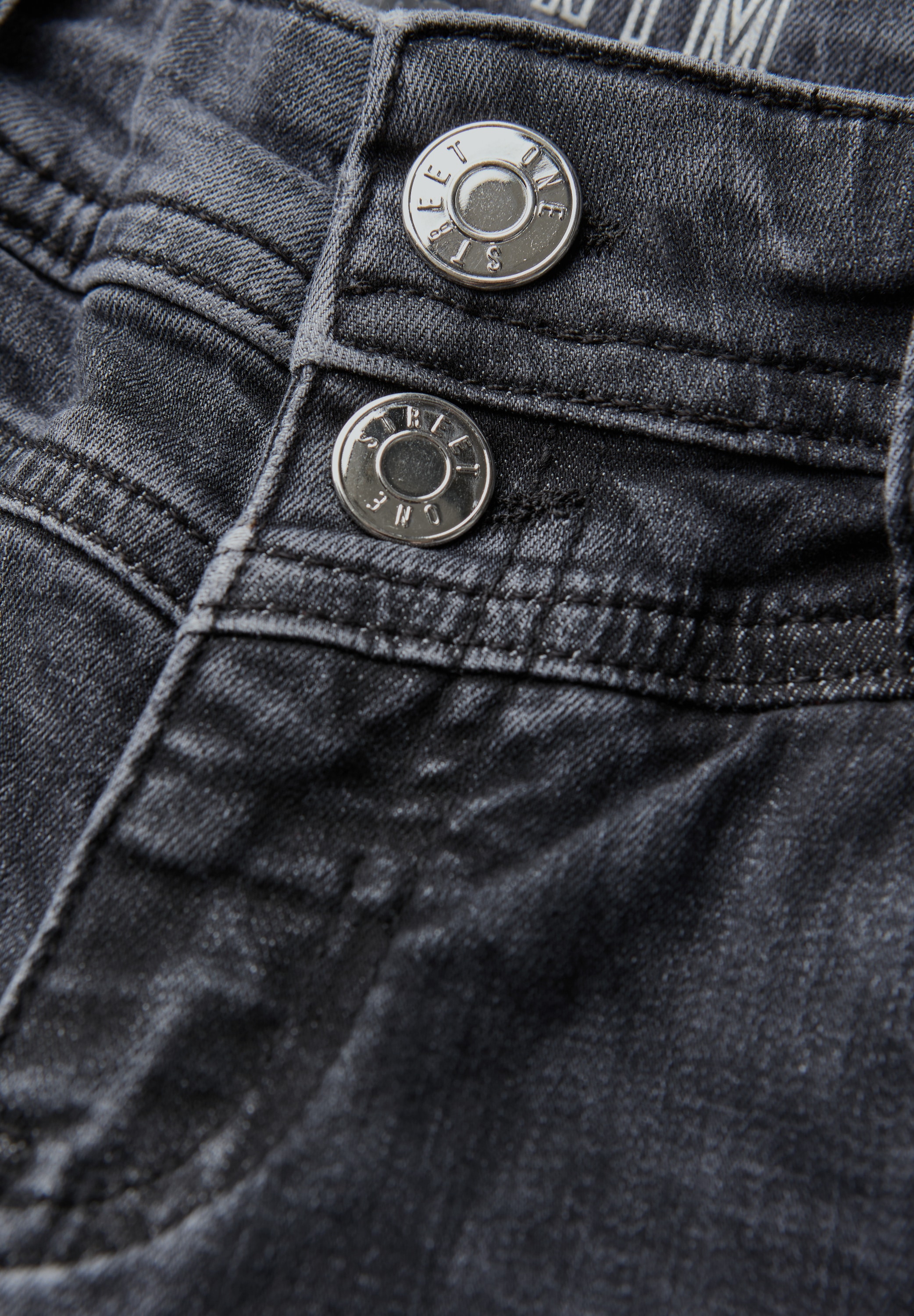 STREET ONE Comfort-fit-Jeans, in grauer Waschung