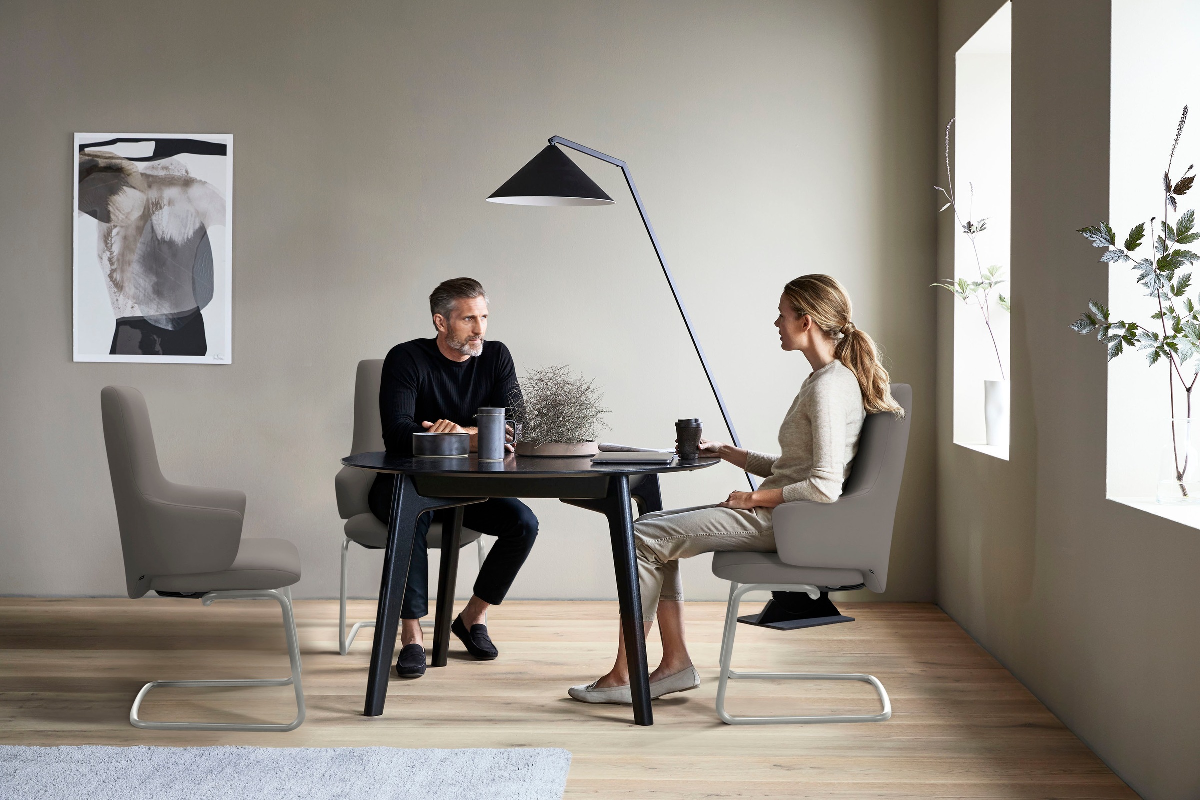 Stressless® Polsterstuhl »Laurel«, Leder PALOMA, High Back mit Armlehne, Größe L, mit Beinen aus Stahl in Schwarz matt