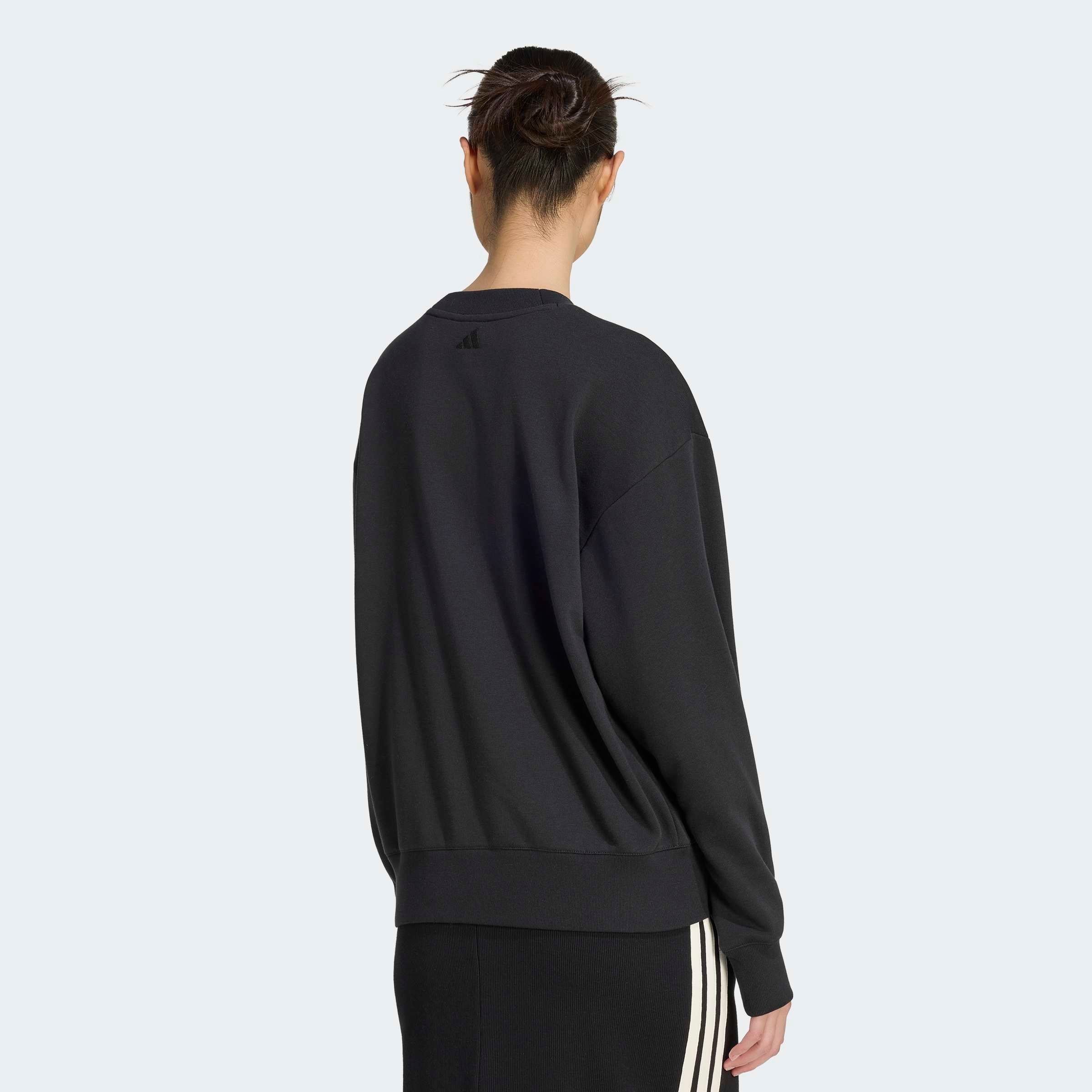 adidas Sportswear Sweatshirt »SEASONAL ESSENTIALS SATIN-, V-AUSSCHNITT«, mit V-Ausschnitt, ohne Verschluss, in normaler Länge
