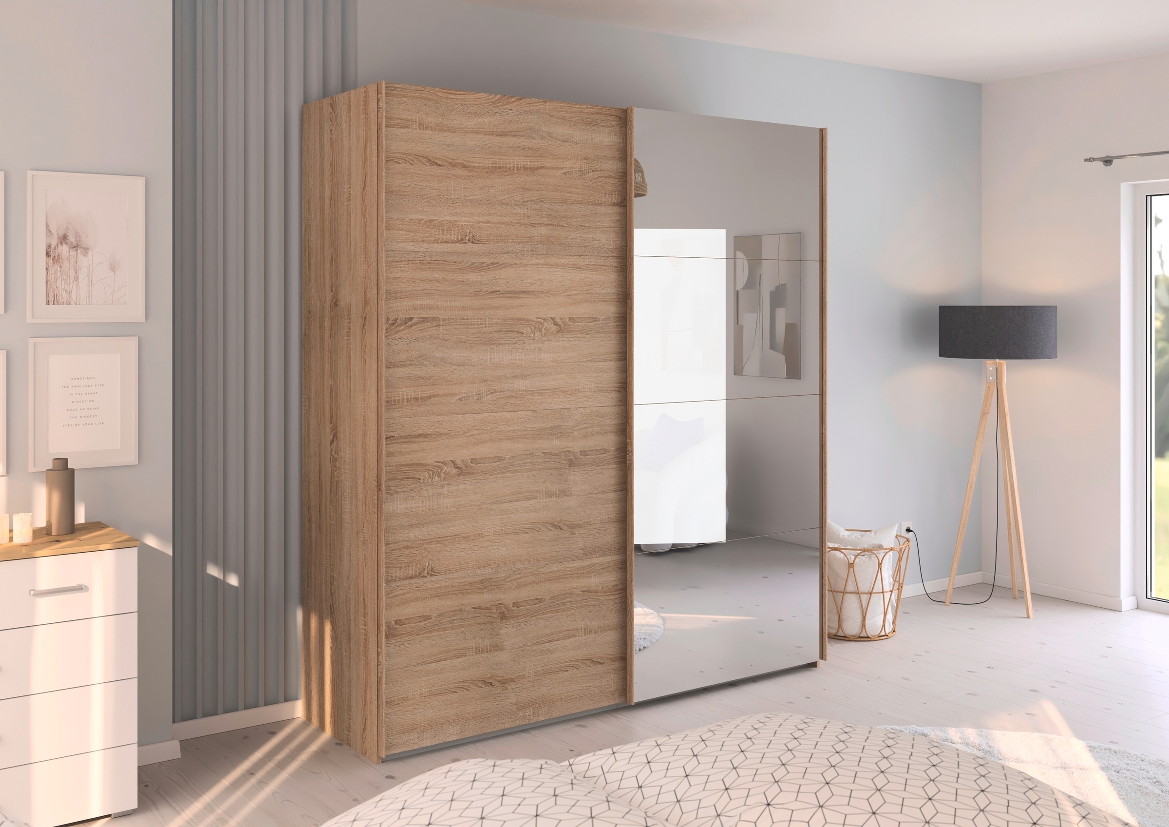 rauch Schwebetürenschrank »Kleiderschrank Schrank Garderobe Schlafzimmerschrank EVELYN«, in elegantem Stil mit Spiegel 5 Breiten viel Stauraum MADE IN GERMANY