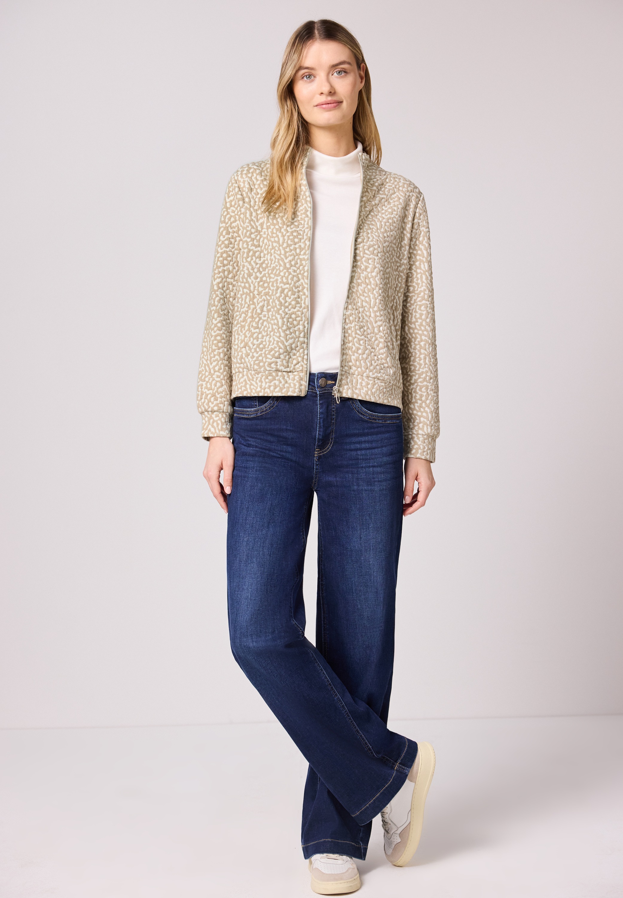 Cardigan STREET ONE, Damen, Gr. 38, cotton beige, Stoff, 73% Polyester, 25% Viskose, 2% Elasthan, gemustert, normal normal, hoch geschlossener Ausschnitt, Bündchen, Strickjacken, mit Struktur-Muster 3