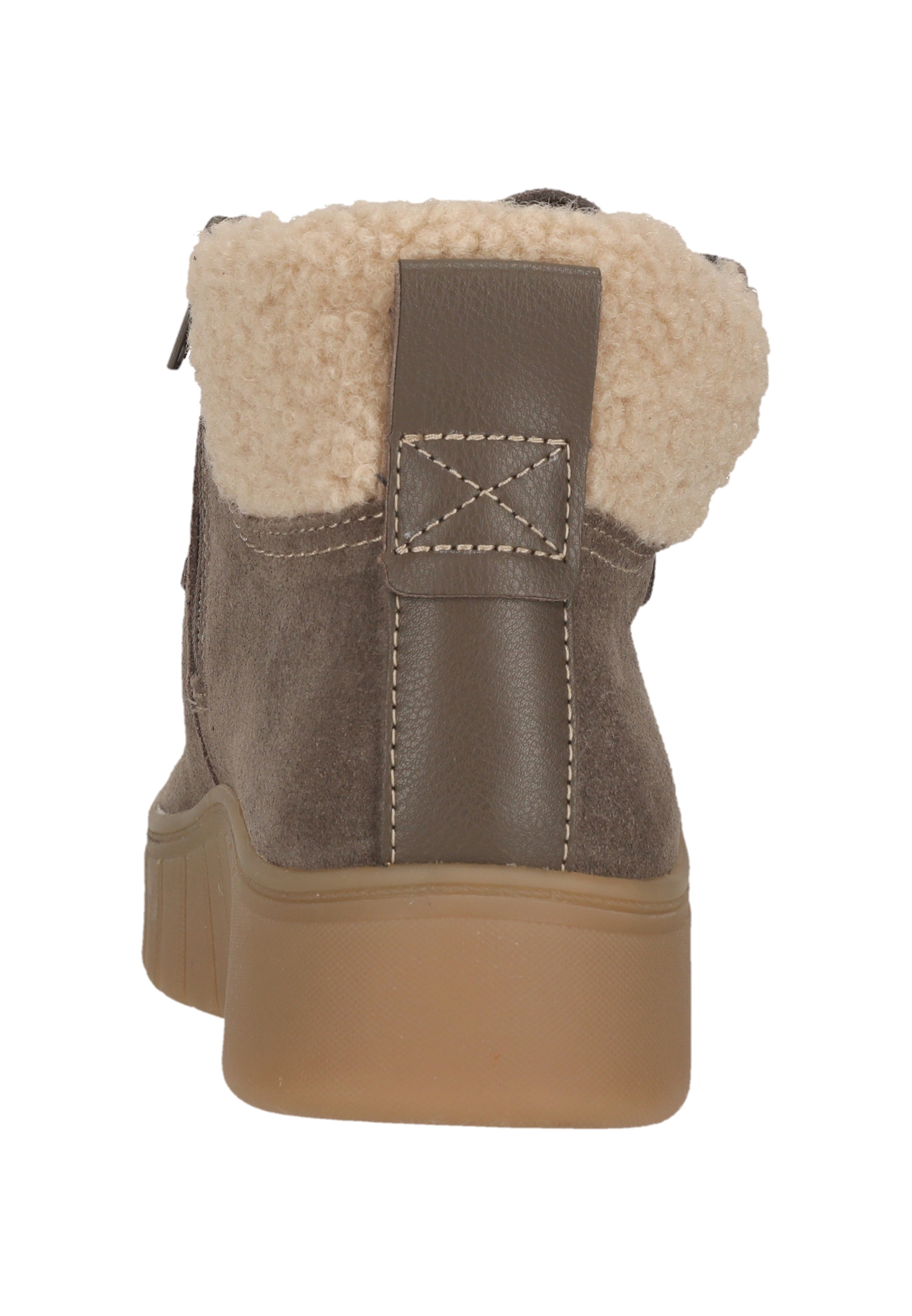 Clarks Stiefel »Mykah Izzy«  mit Profilsohle und Flexkerben