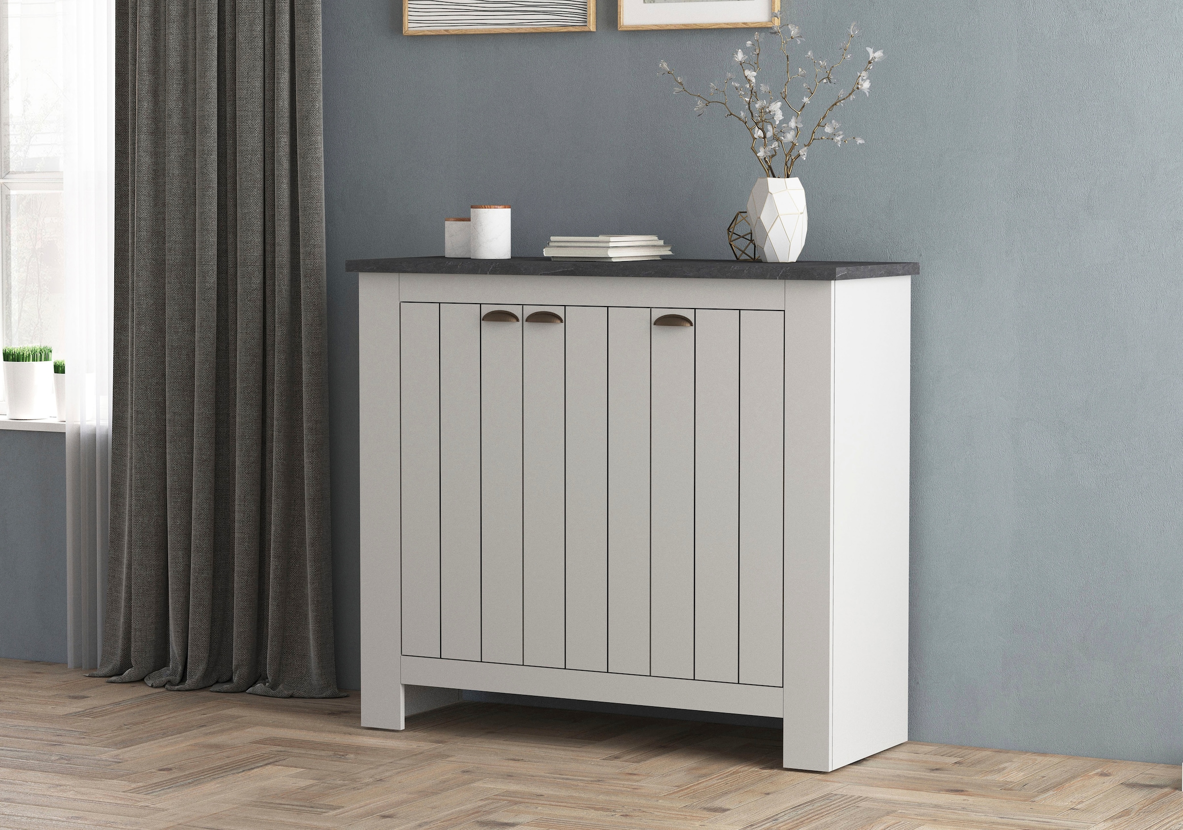 INOSIGN Schuhschrank »FIGO, Made in Italy – Schuhkommode,Schuhregal für ca. 30 Paar Schuhe«, (1 St.), 3-Türig, Siebdruck-dekorative Fräsungen, 10 Fächer, Höhe: 100 cm