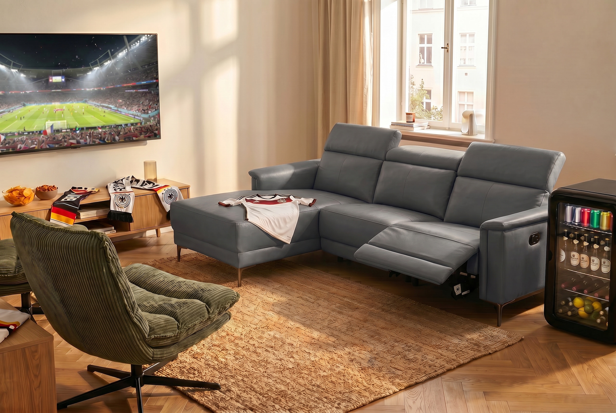 OTTO home Ecksofa »LUND, Lederoptik, L-Form, 261cm, man./elektr. Relaxfunktion (USB-A)« und Kopfteilverstellung