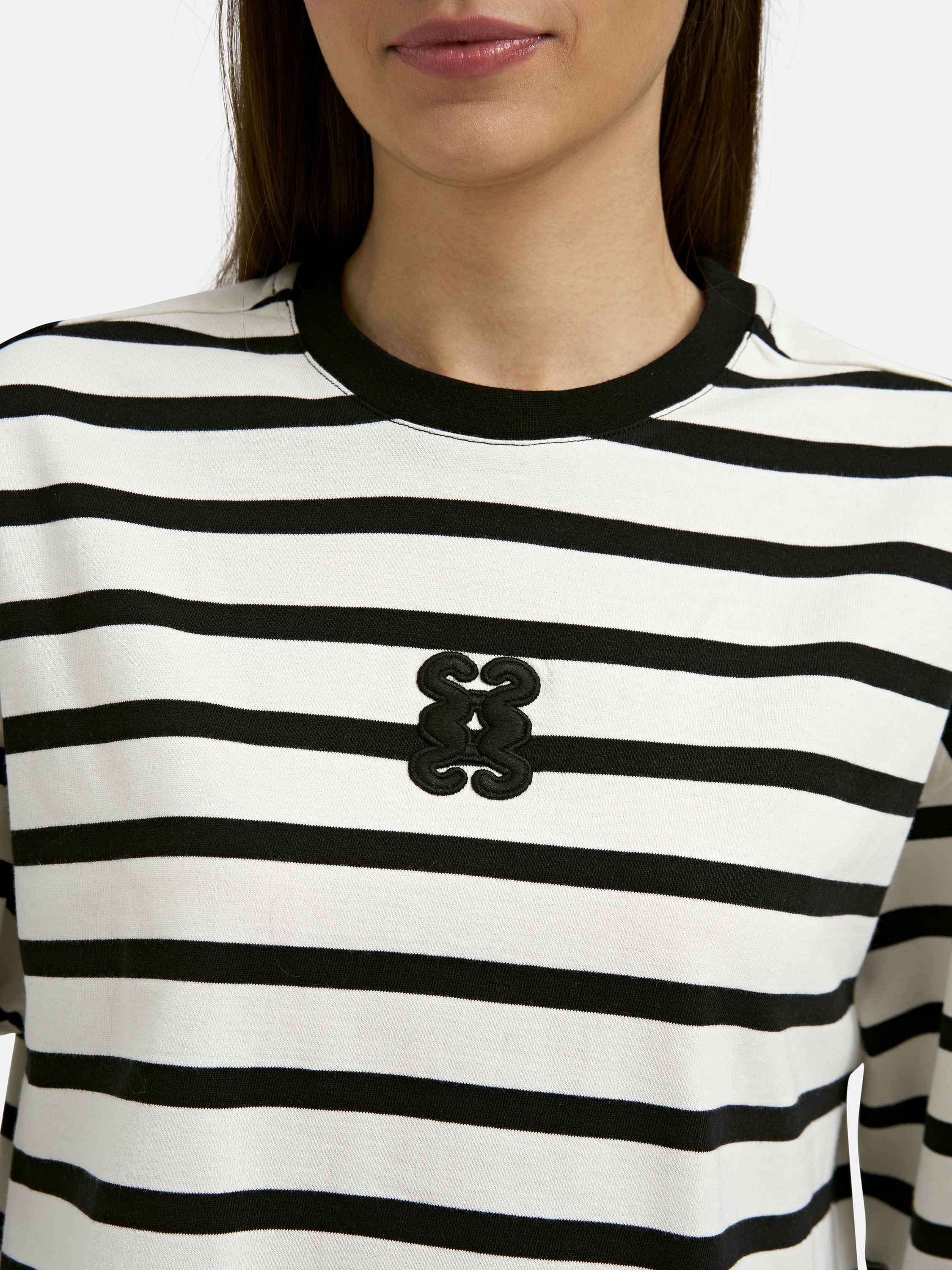 Smith & Soul Rundhalsshirt mit offenen Kanten