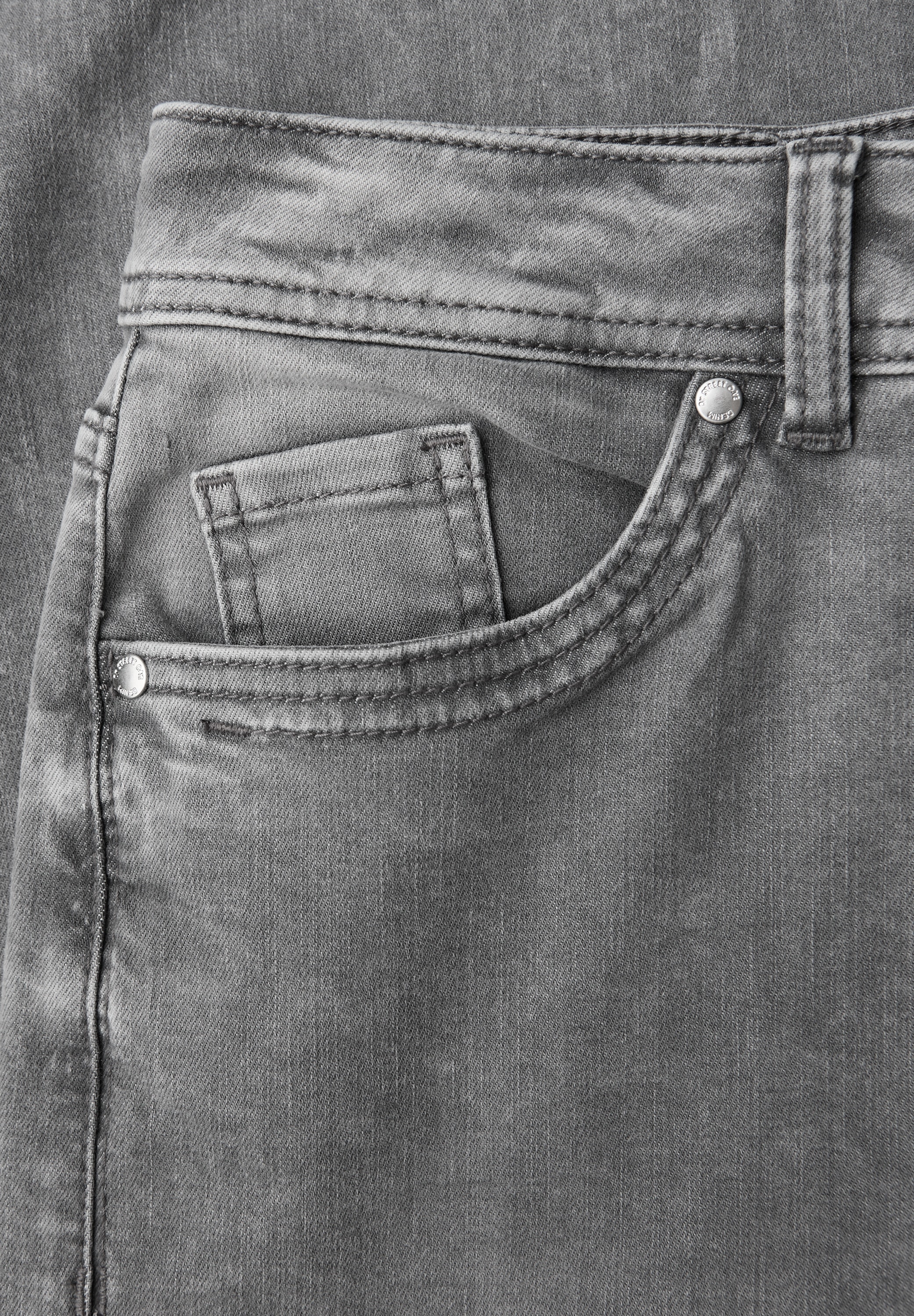 STREET ONE Comfort-fit-Jeans, 5-Pocket-Style