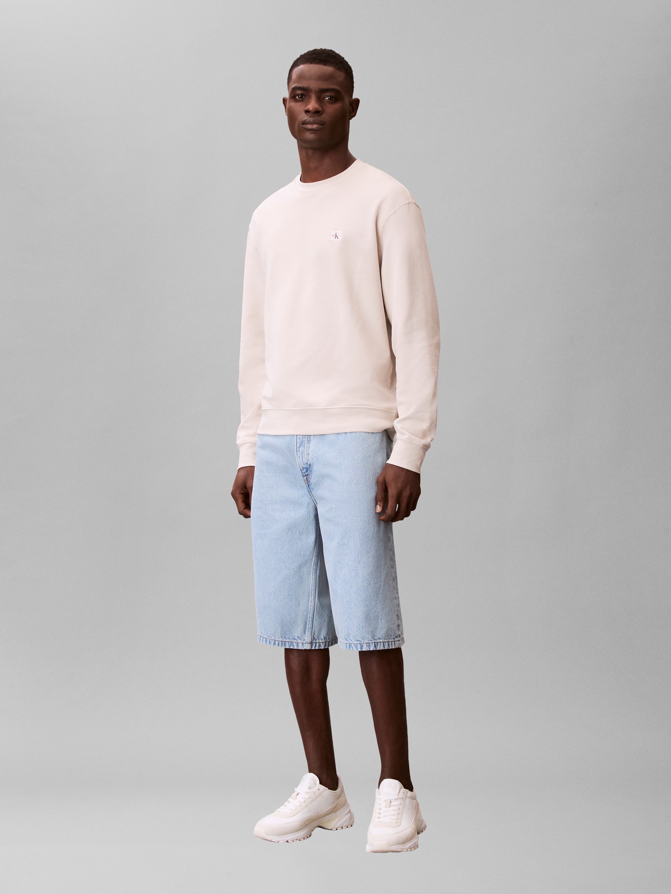 Calvin Klein Jeans Sweatshirt "400GSM TRRY BDG CRWN", Mit Rundhalsausschnit günstig online kaufen