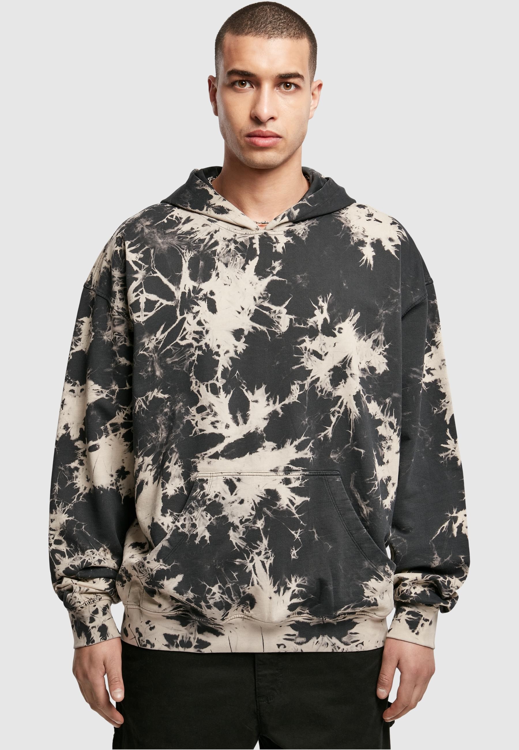 URBAN CLASSICS Sweatshirt »Urban Classics Herren Bleached Hoody«, (1 tlg.)