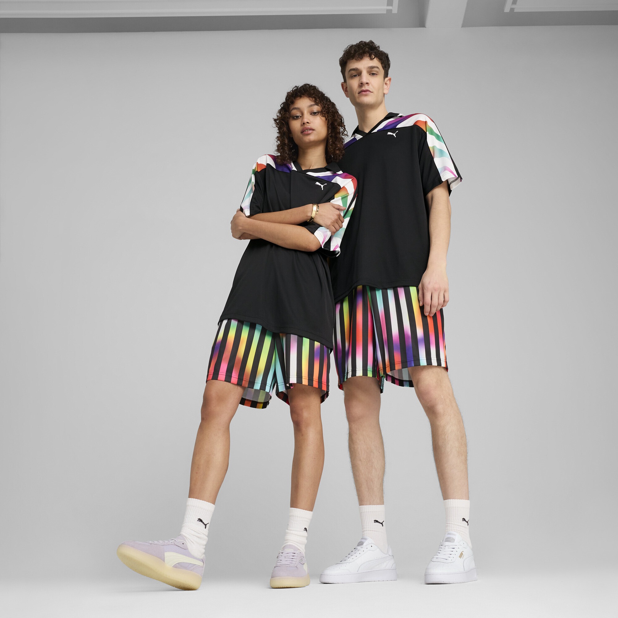 PUMA Sporthose »EQUAL LOVE CONFEDERATION 7" Shorts Erwachsene«