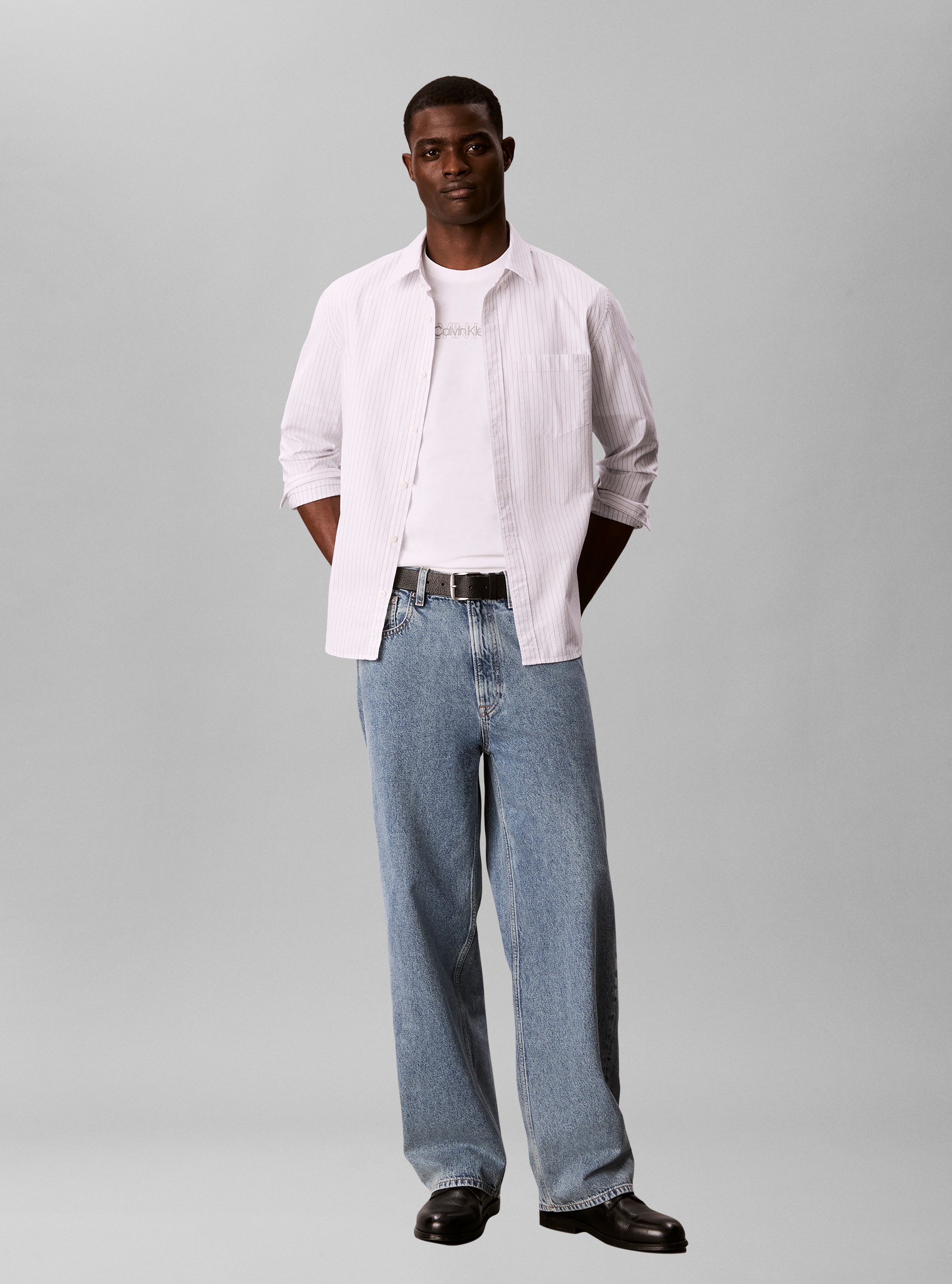 Calvin Klein T-Shirt »REPEAT LOGO GRAPHI« Regular fit mit Rundhalsausschnitt
