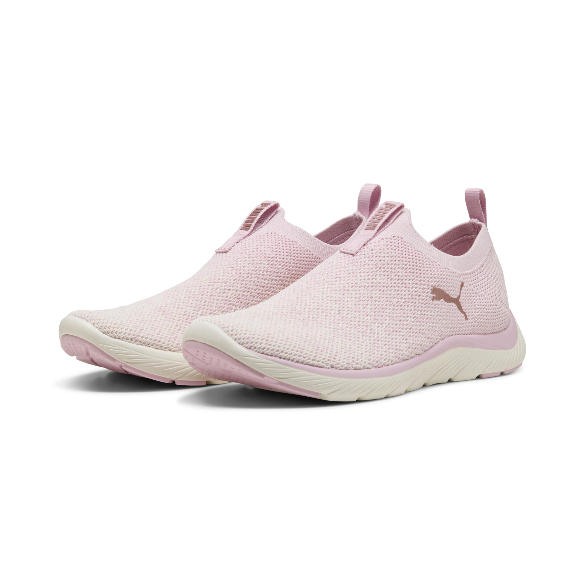 PUMA Slip-On Sneaker "SOFTRIDE REMI SLIP-ON KNIT WNS" für Sport, mit SOFTFOAM+ Dämpfung, aus gestricktem Textil