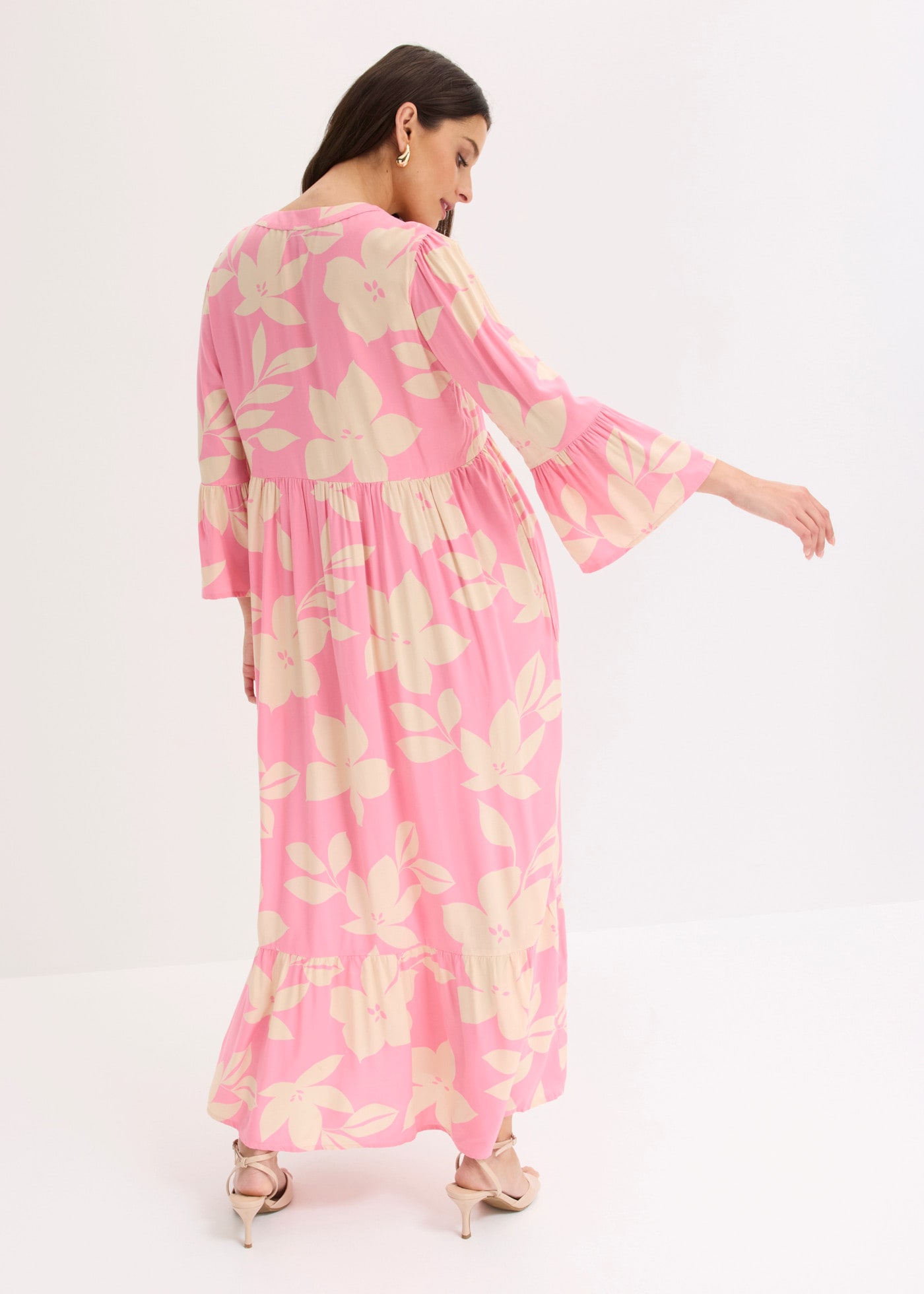 bonprix Maxikleid »Maxikleid aus fließender Viskose« für modischen Auftritt, aus Viskose, A-Linie, 3/4-Ärmel