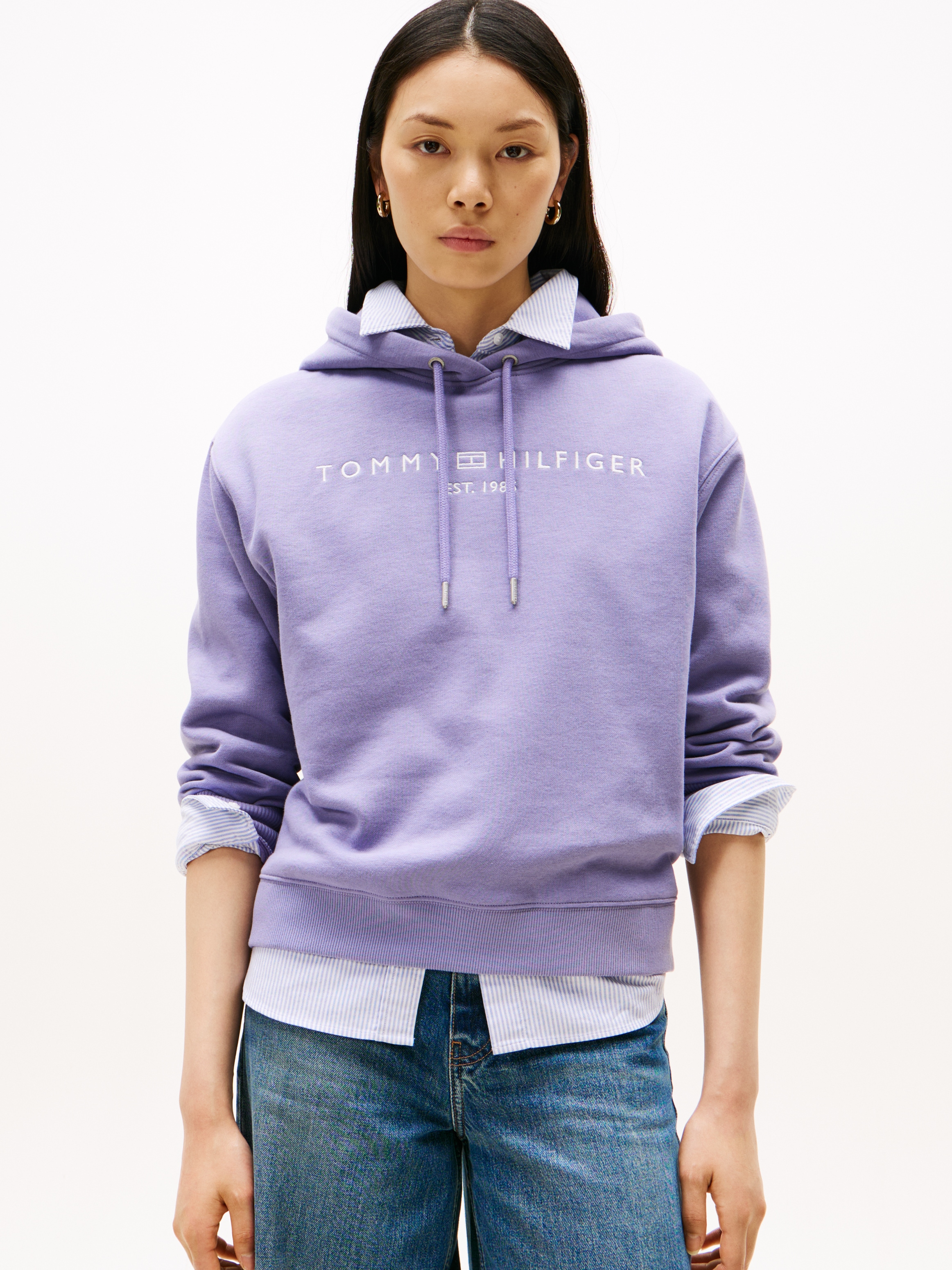 Tommy Hilfiger "MDRN REG CORP LOGO HOODIE", mit gesticktem Logo-Schriftzug günstig online kaufen