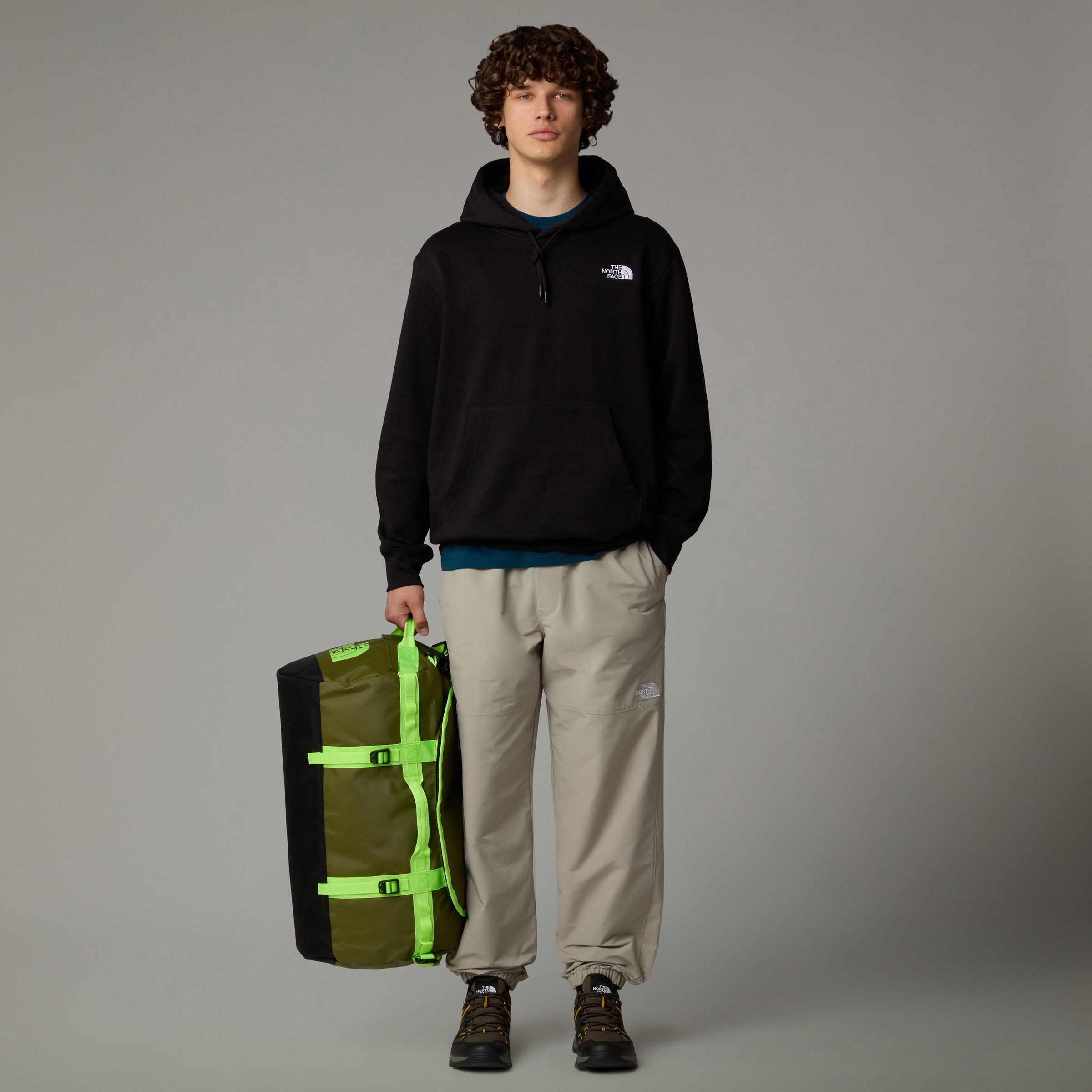 The North Face Kapuzensweatshirt »Essential Kapuzenpulli für Herren«, (1 tlg.)