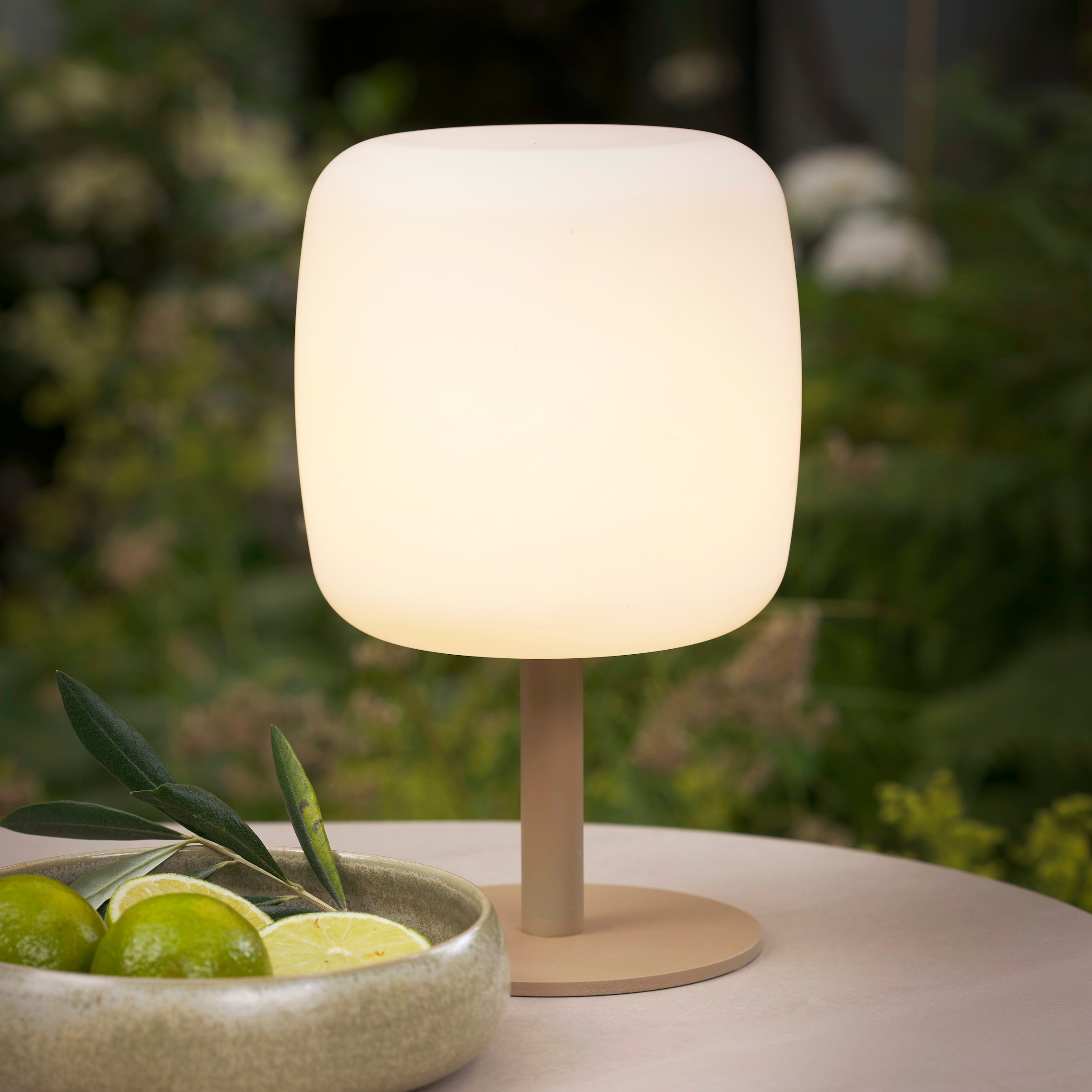 SCHÖNER WOHNEN-Kollektion LED Außen-Tischleuchte »LUMARA« LED-Board 1 Stk. Warmweiß Kabellose Akku-Lampe, dimmbar, IP54, Macchiato – für innen & außen