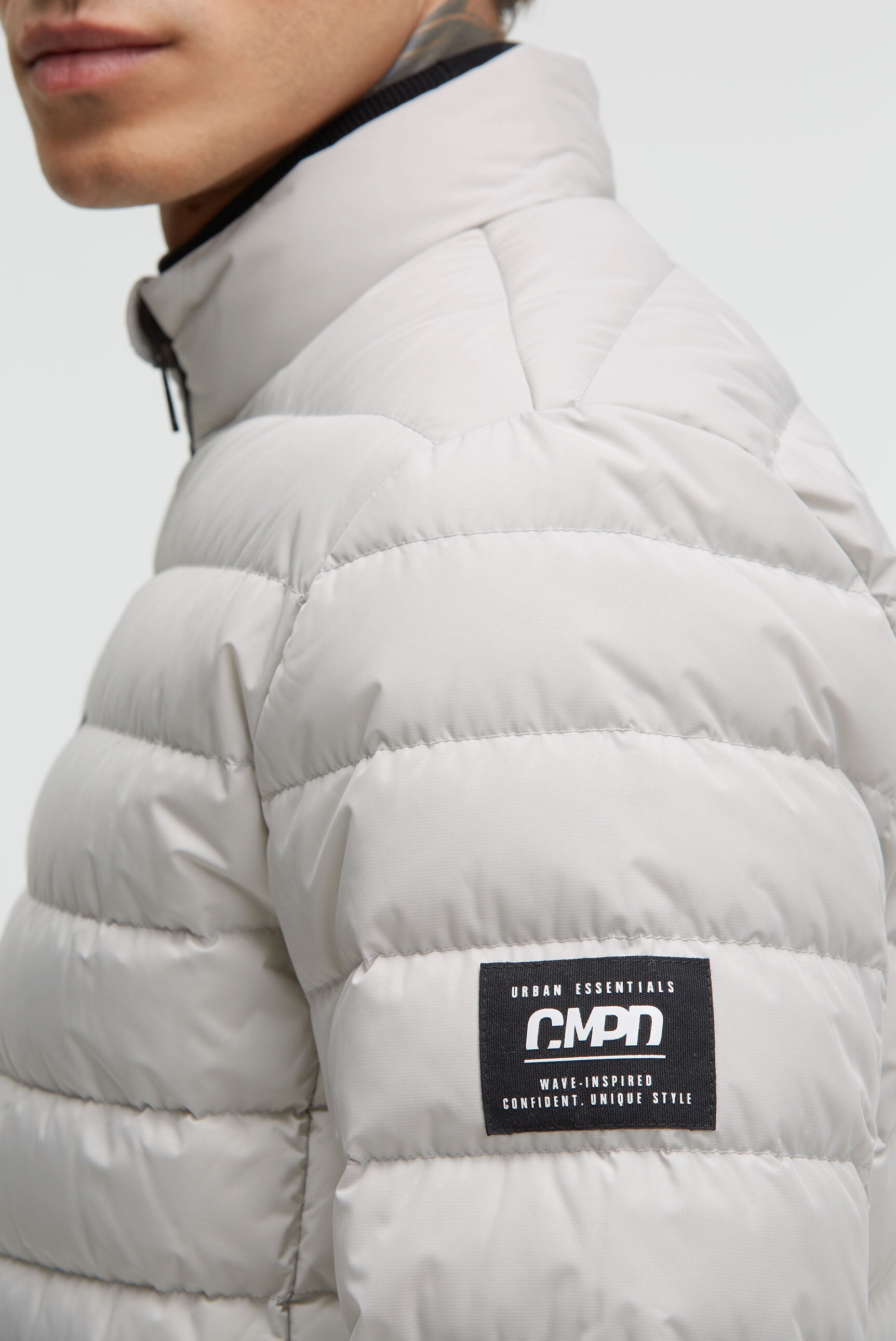 CMPD Steppjacke, ohne Kapuze, mit verstellbarem Gummizug im Saum