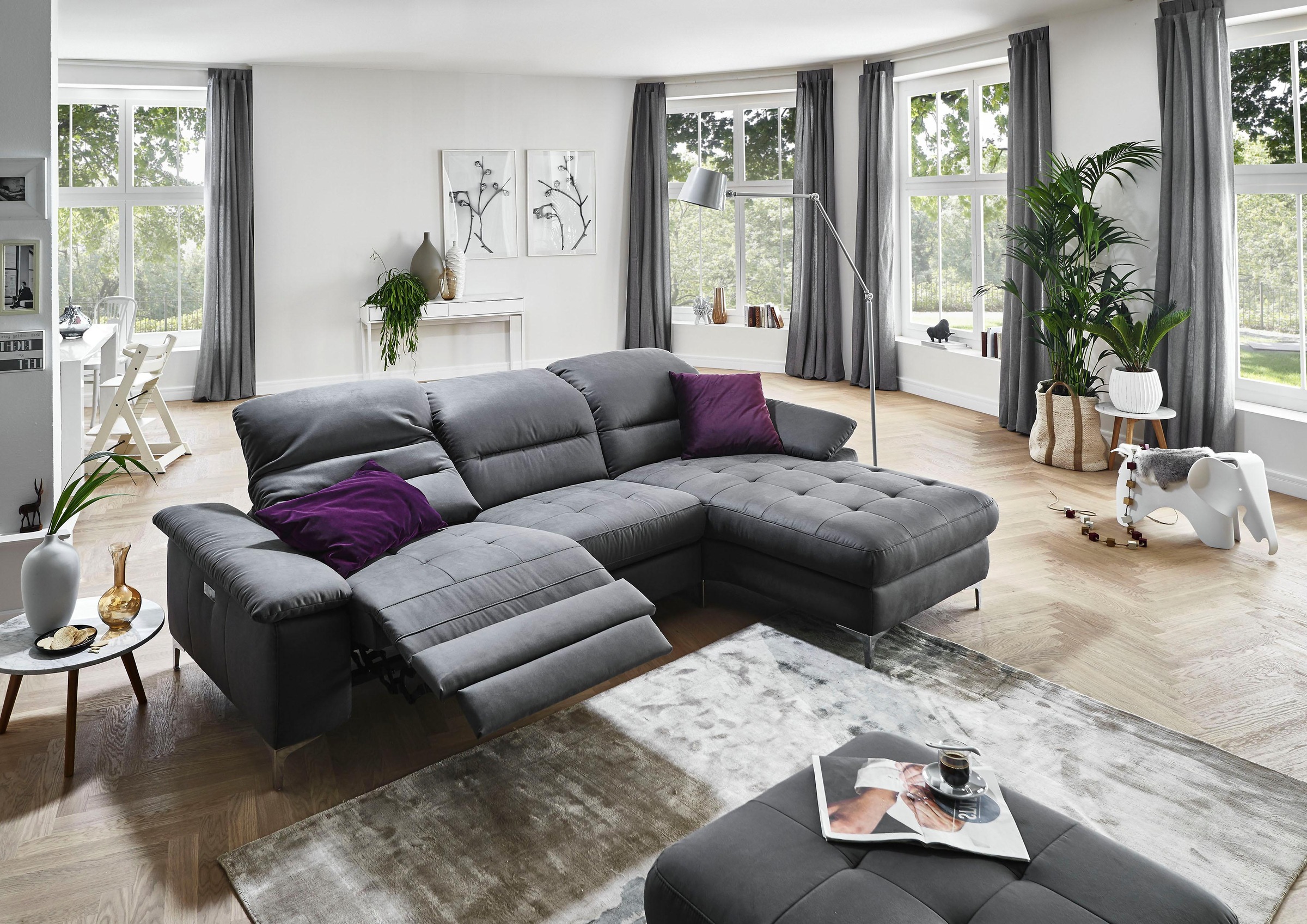 Places of Style Ecksofa »Basel L-Form«, mit vollmotorischer Relaxfunktion und motorischer Recamiere
