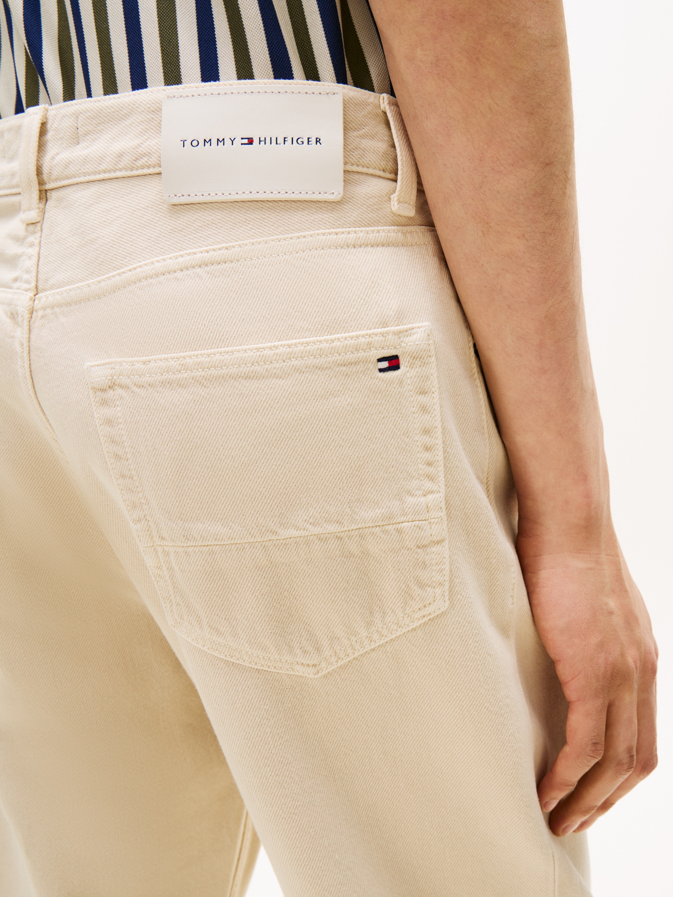 Tommy Hilfiger Tapered-fit-Jeans »HARLEM Tapered Fit«, in grauer Waschung