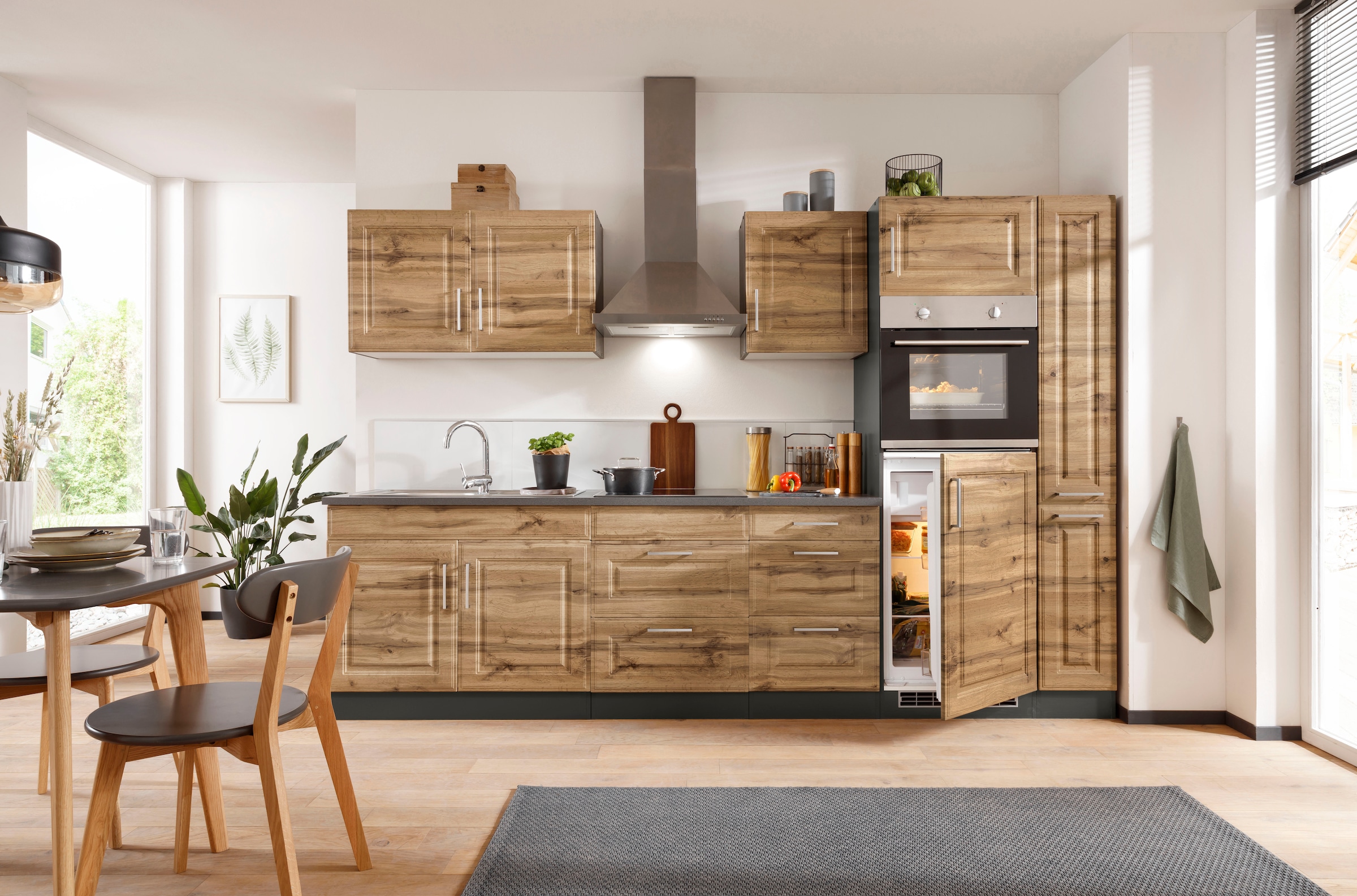 HELD MÖBEL Küchenzeile »Stockholm«, Breite 300 cm, mit hochwertigen MDF Fronten im Landhaus-Stil