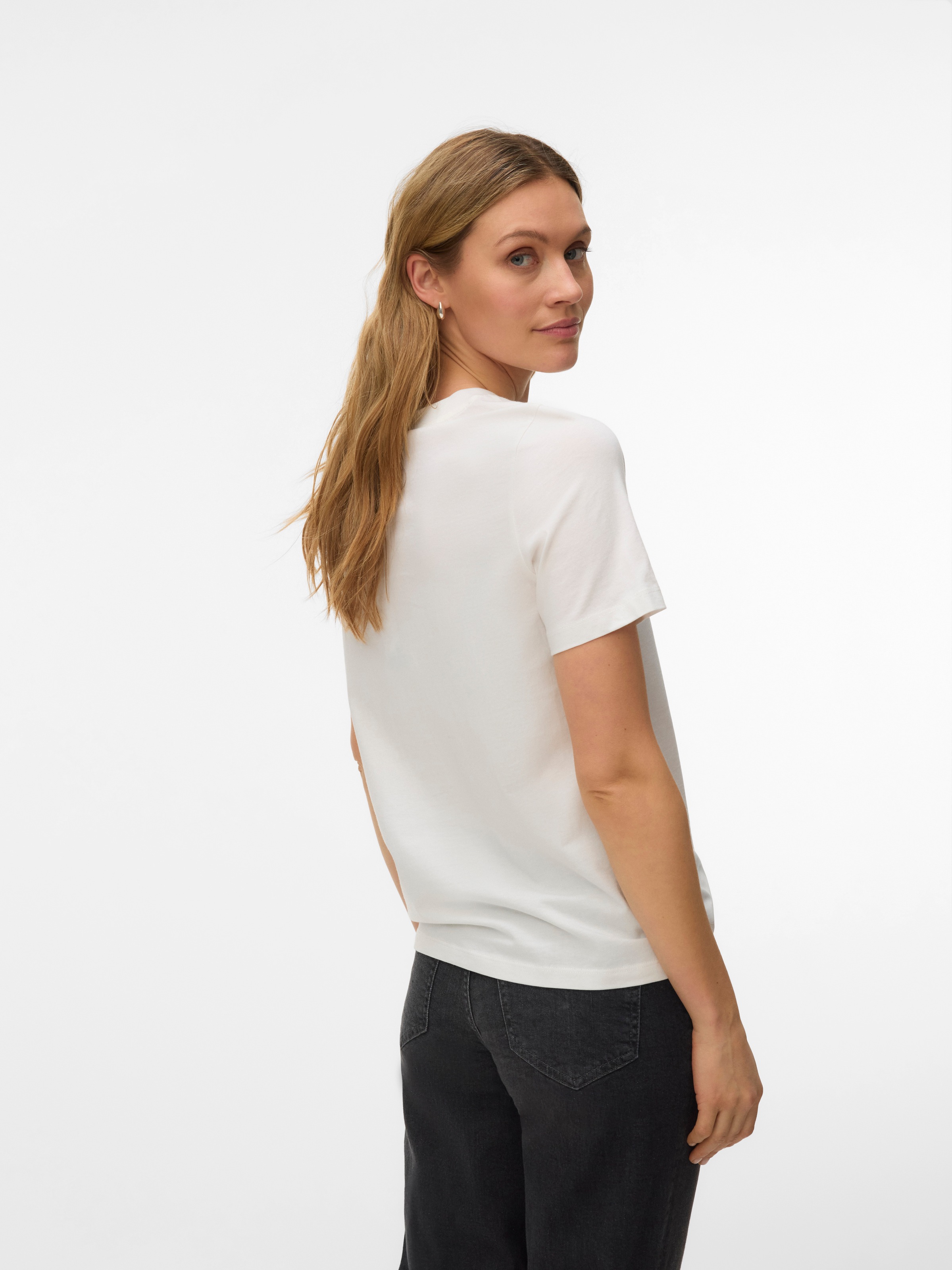Vero Moda Kurzarmshirt "VMULLA PAULINA SS TOP BOX JRS" mit Print günstig online kaufen