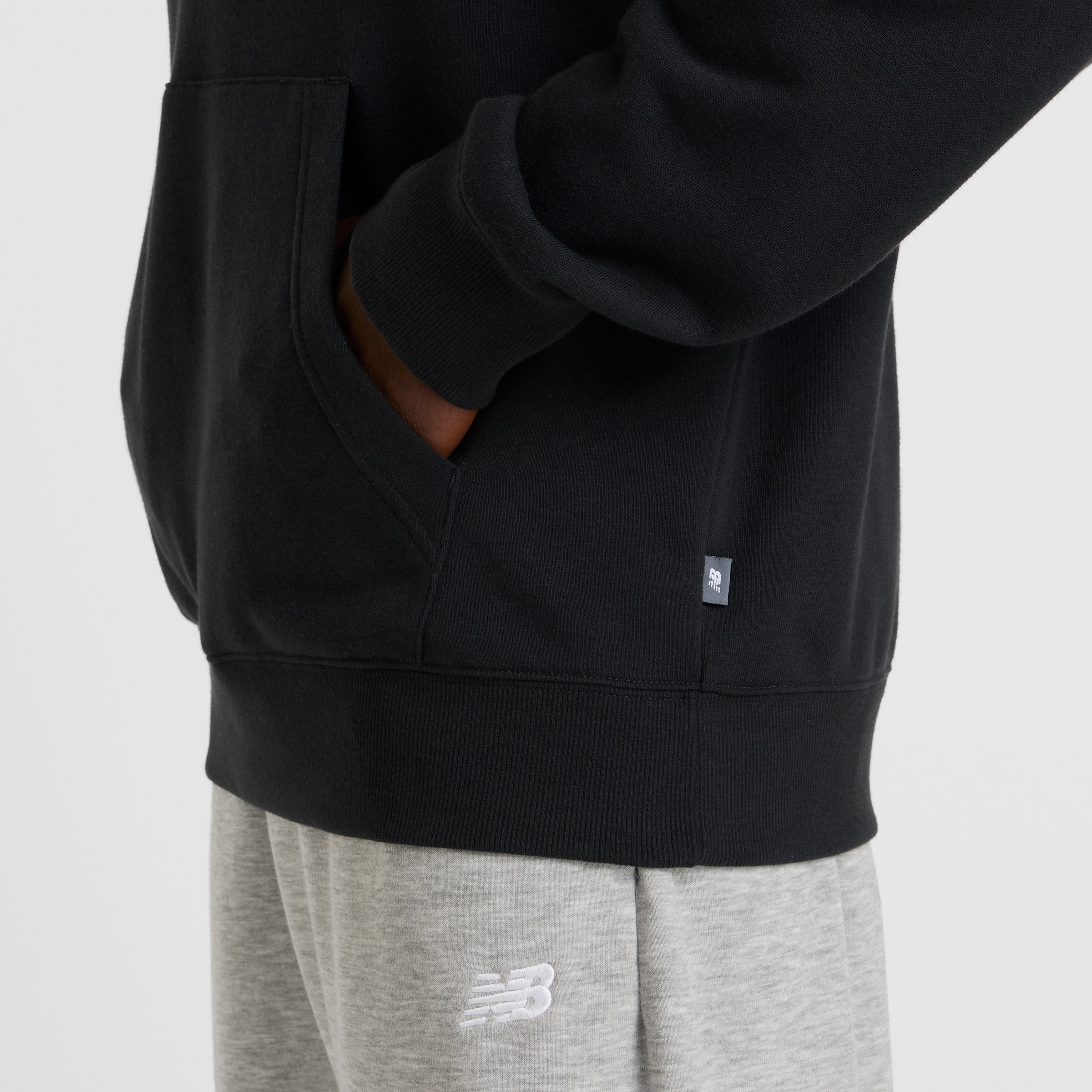 New Balance Kapuzensweatshirt »Circular Logo Hoodie«