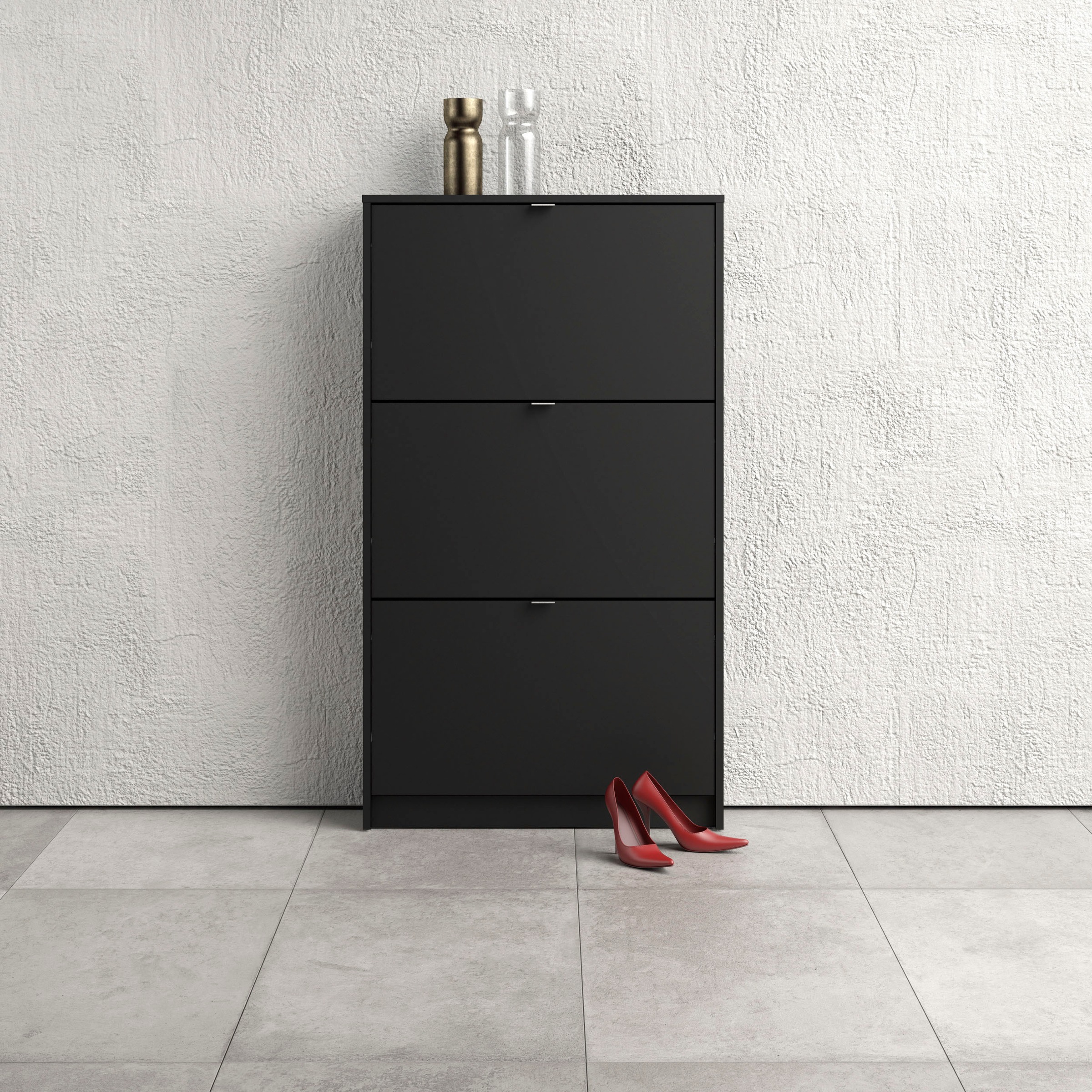 INOSIGN Schuhschrank »Shoes Schuhaufbewahrung, Schuhkommode, Schuhregal,«, mit drei Klappen, 1 Boden, Höhe 123 cm, ca. 9 Paar Schuhe