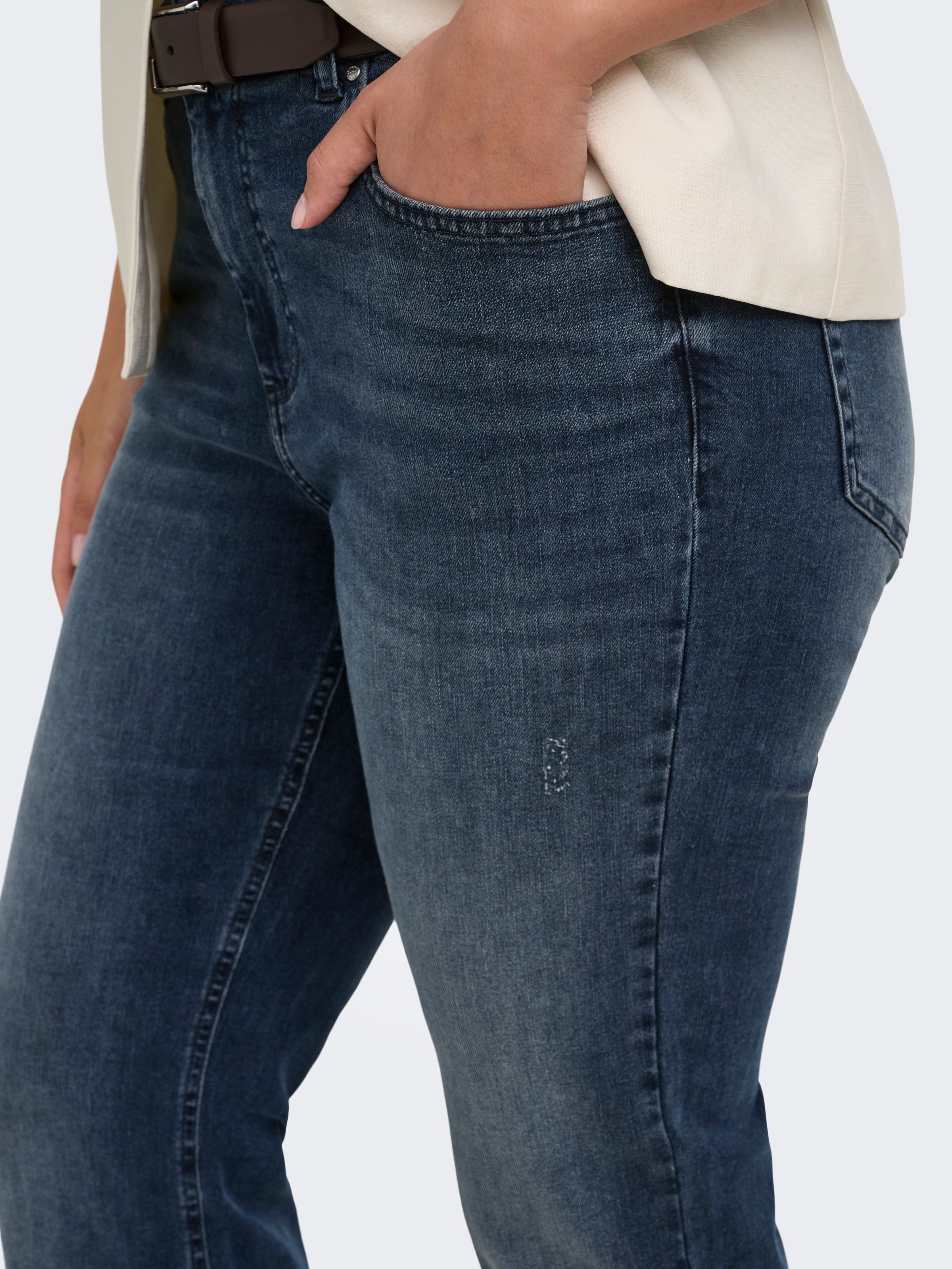 ONLY CARMAKOMA Bootcut-Jeans »CARWILLY HW FLARED DNM REA409 NOOS« Baumwollmischung, bootcut fit, High Waist
