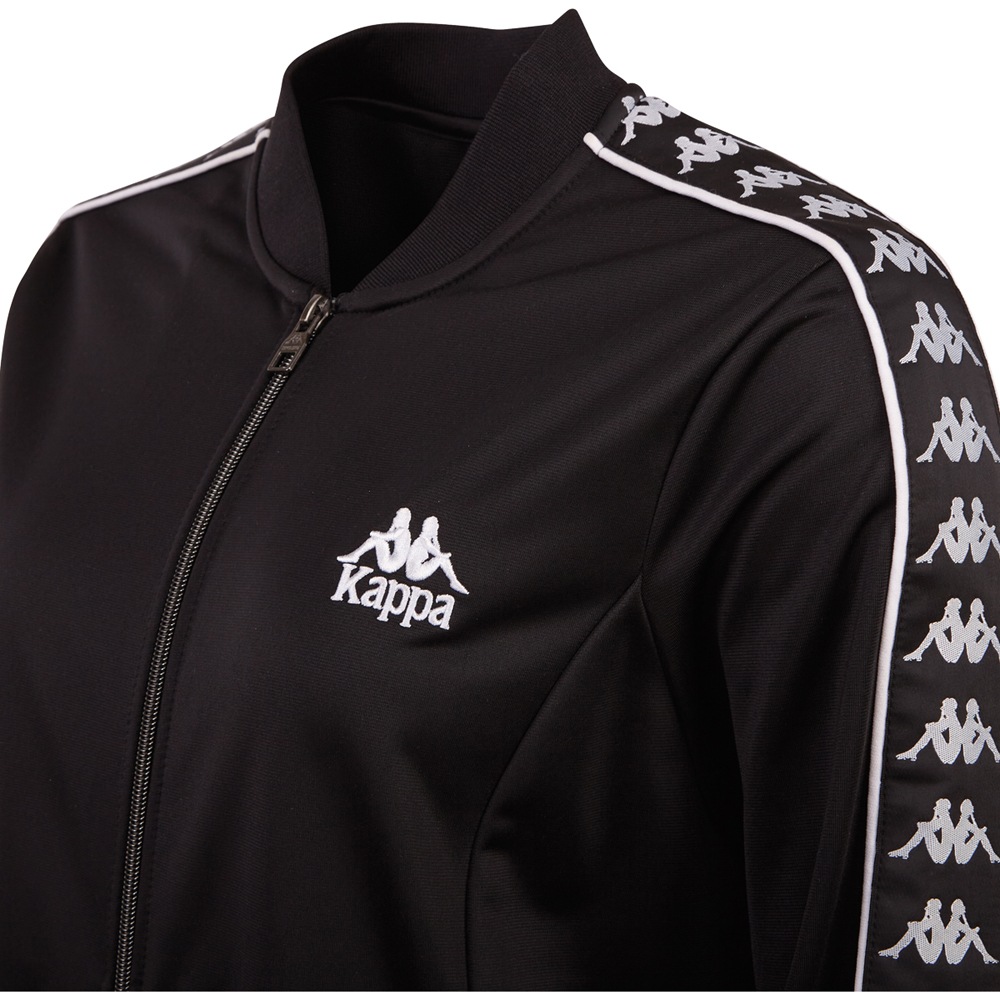 Kappa Trainingsjacke, BAUR Jacquard Arm Kapuze, hochwertigem ohne | online am mit bestellen Logoband