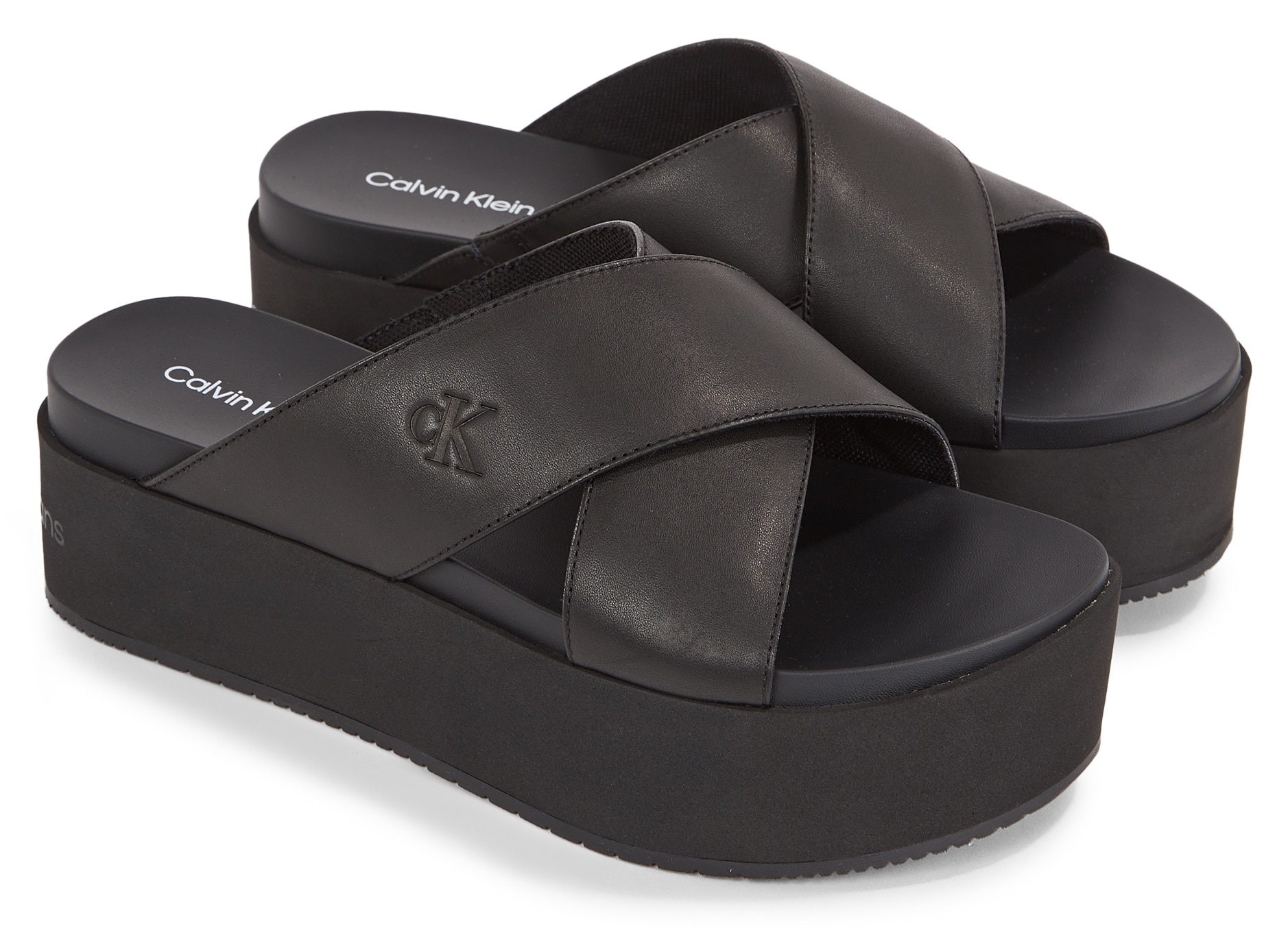 Calvin Klein Jeans Pantolette »FLATFORM CROSS MG UC«, Plateau, Sommerschuh, Schlappen mit Kreuzbandage