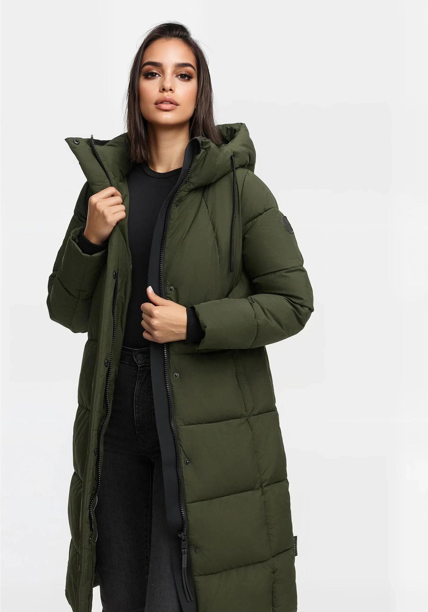Marikoo Winterjacke "Tabiaa" mit Kapuze Bewegungsschlitz am unteren Saum günstig online kaufen