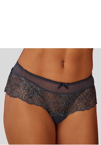 Stringpanty, aus extravaganter Spitze mit seitlichen Schlitzen