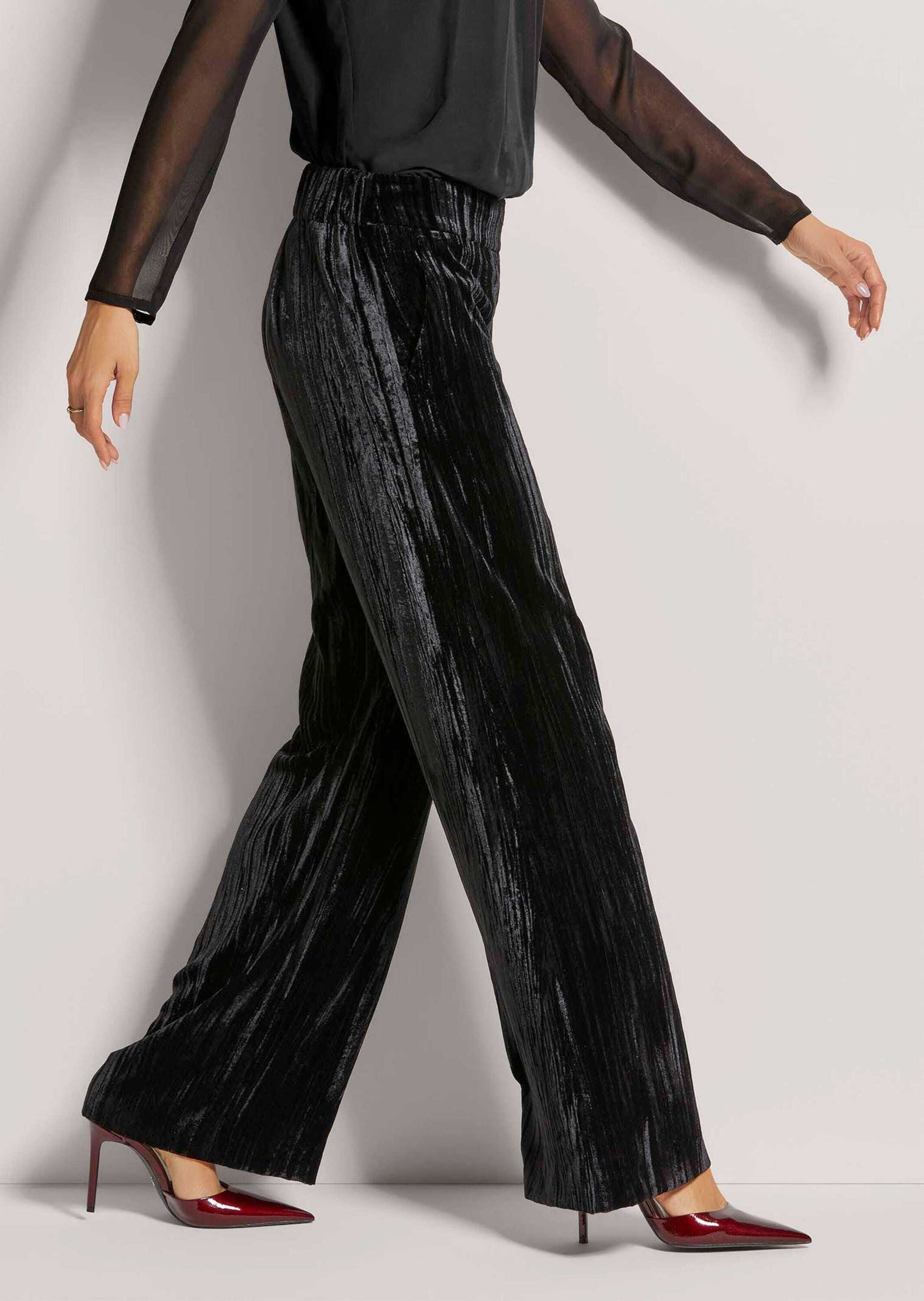 MADELEINE Stoffhose »Samthose Weite Hose zum Schlüpfen«