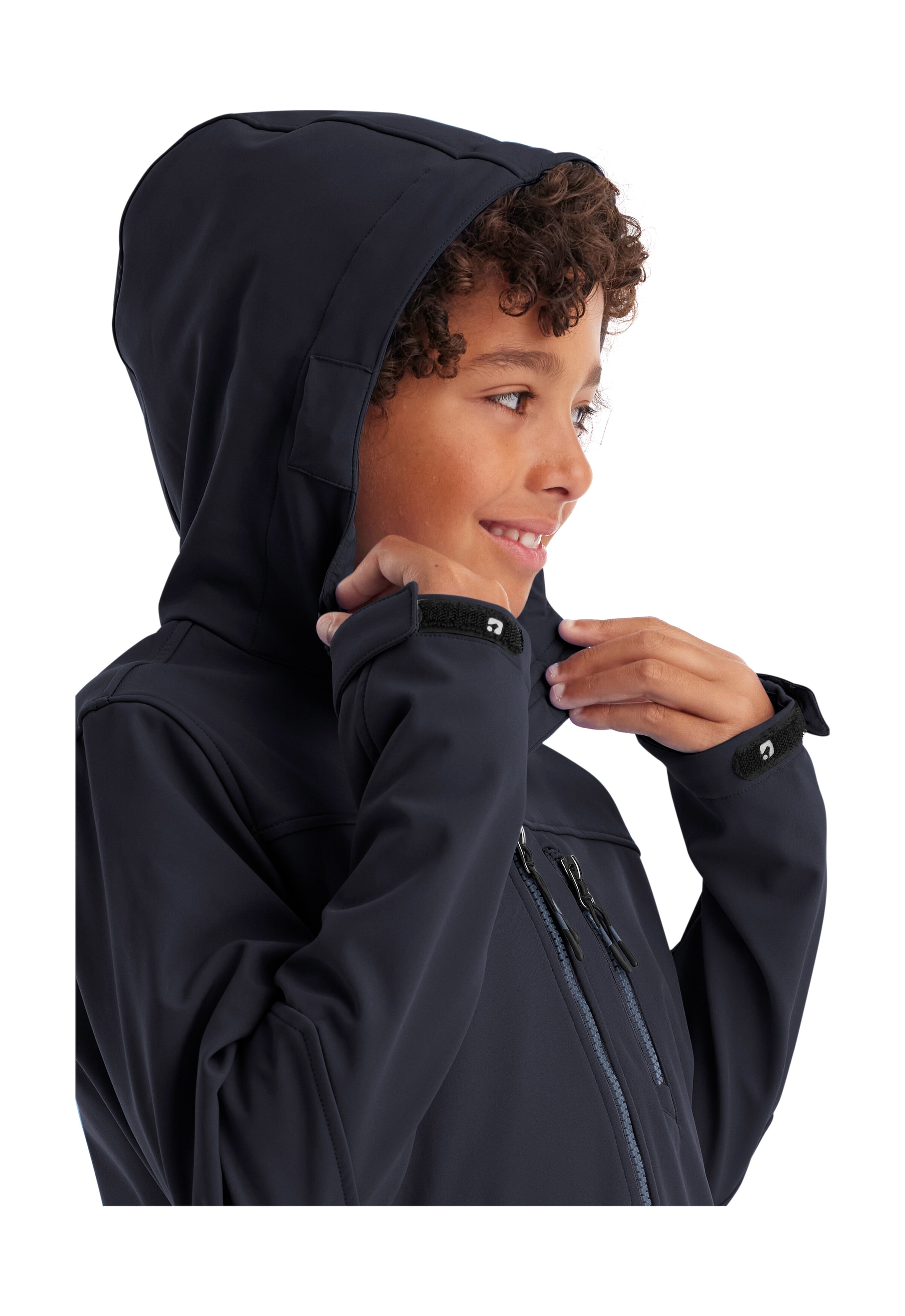 Killtec Softshelljacke »Jungen Softshelljacke« Wasserabweisende Softshelljacke mit Fleece und verstellbaren Details