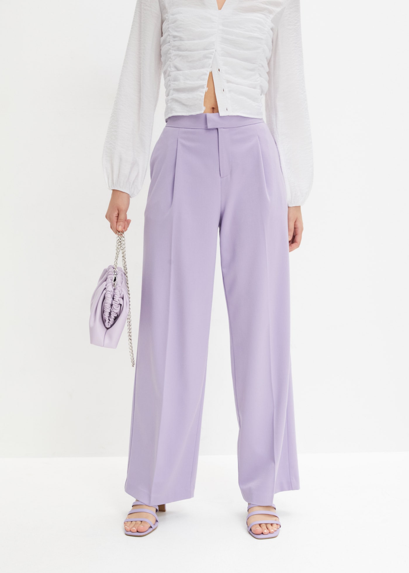 bonprix Bundfaltenhose "Bundfaltenhose" aus Polyester, Viskose und Elasthan, Loose Fit, festlicher Stil