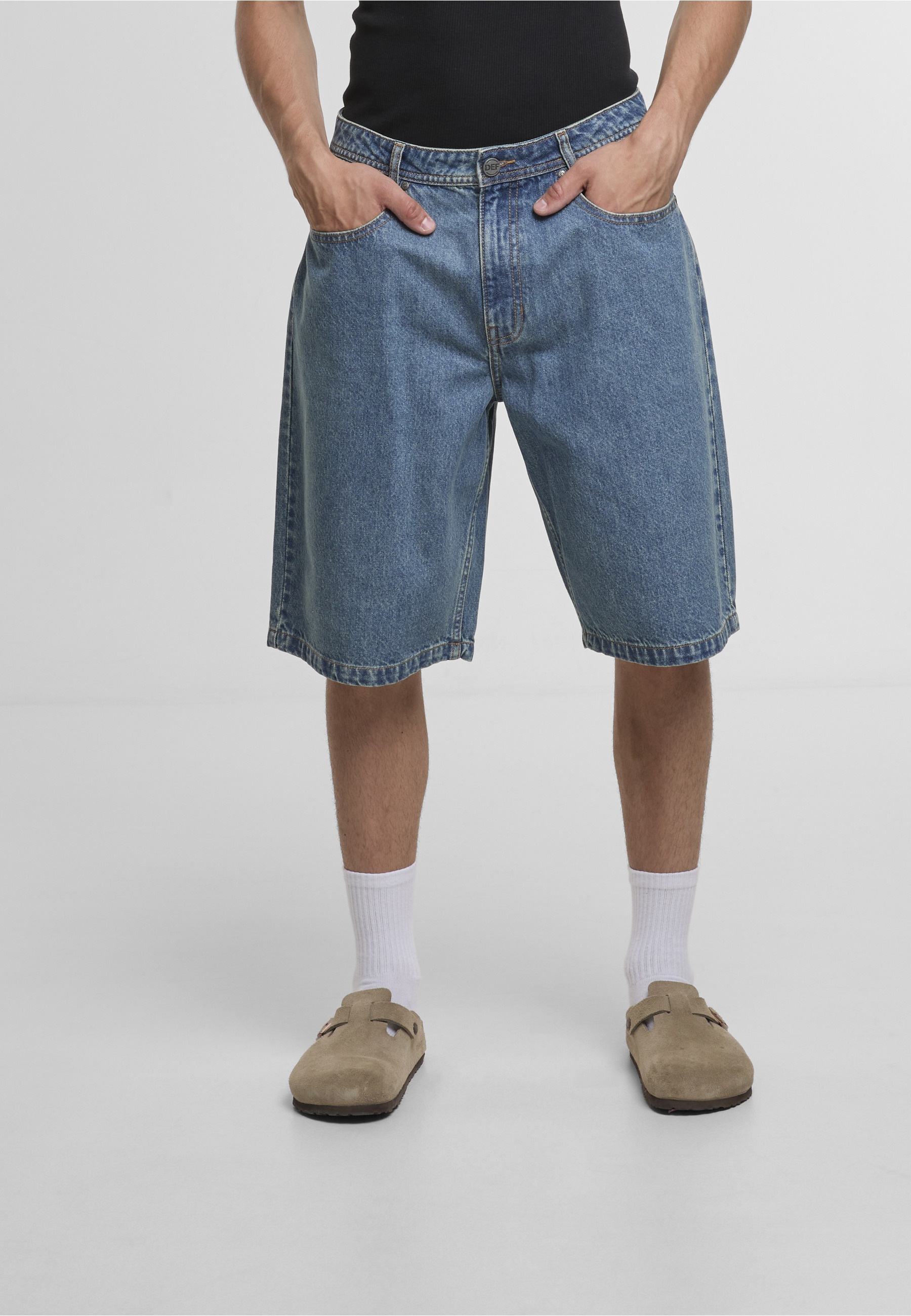 Thumbnail - DEF Shorts "DEF DEF SKATER Shorts"