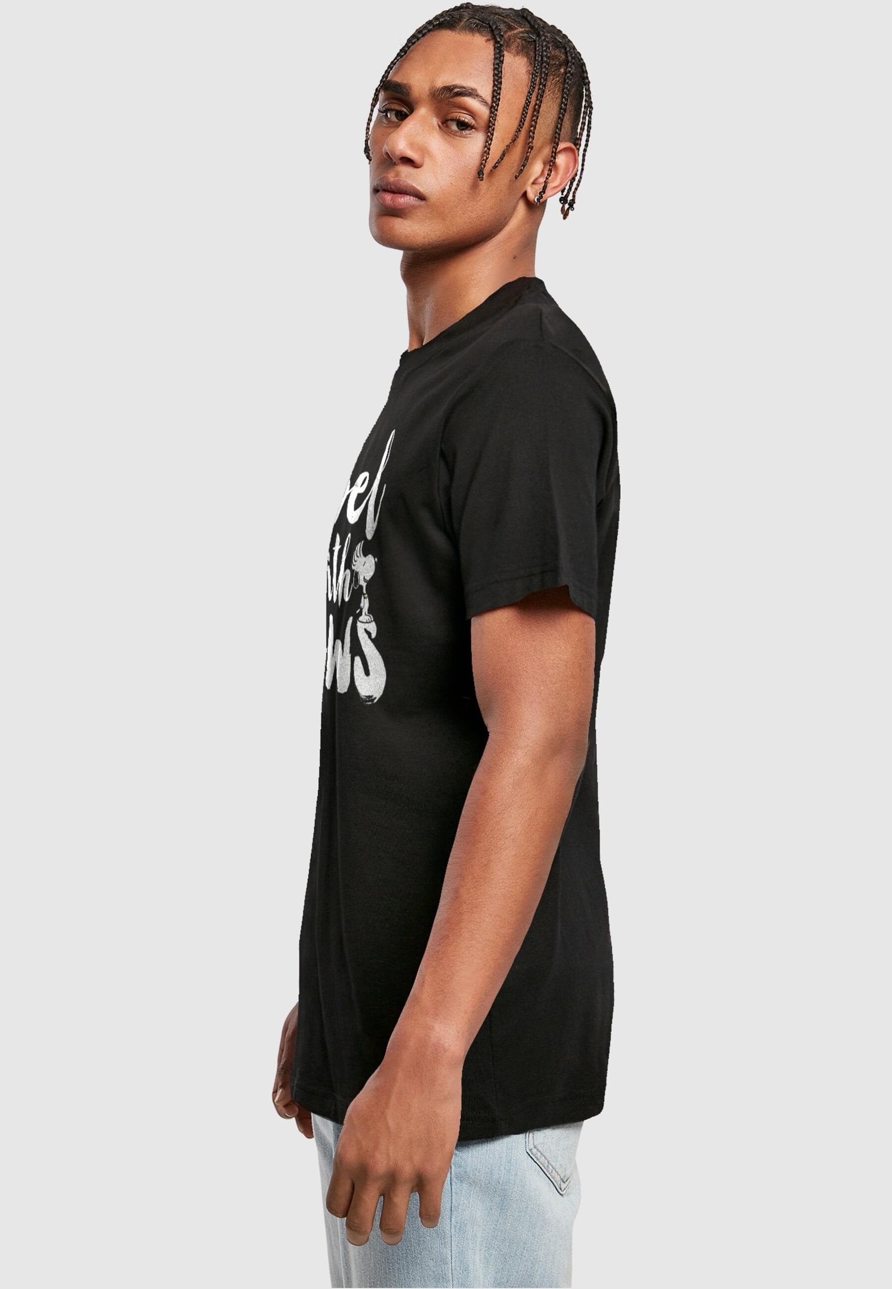 Merchcode T-Shirt »Merchcode Herren Peanuts - Rebel with paws T-Shirt Round Neck«, (1 tlg.)