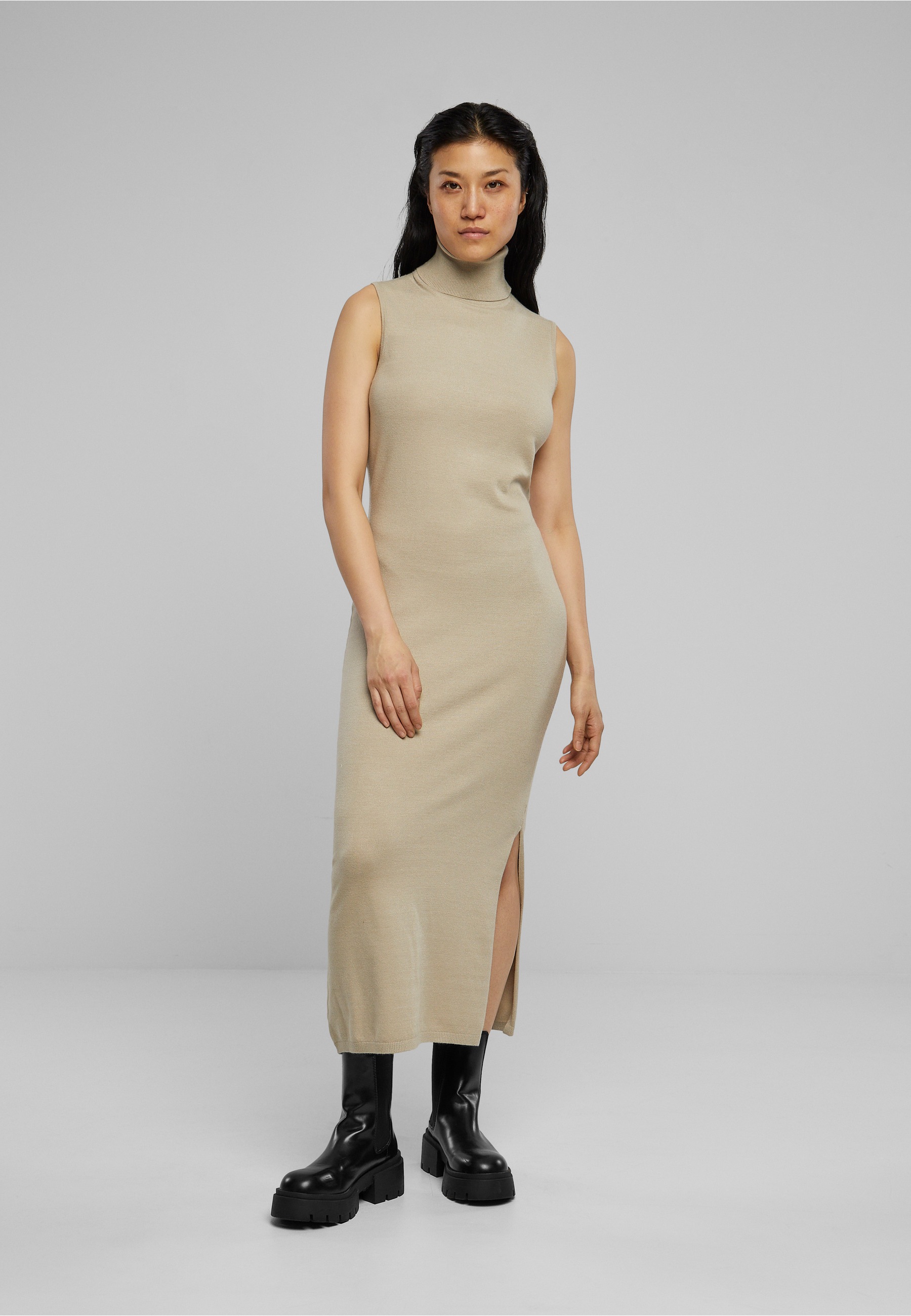 URBAN CLASSICS Shirtkleid »Urban Classics Damen Ladies Knitted Eco Viscose Turtleneck Dress« 1 Stk. tlg.