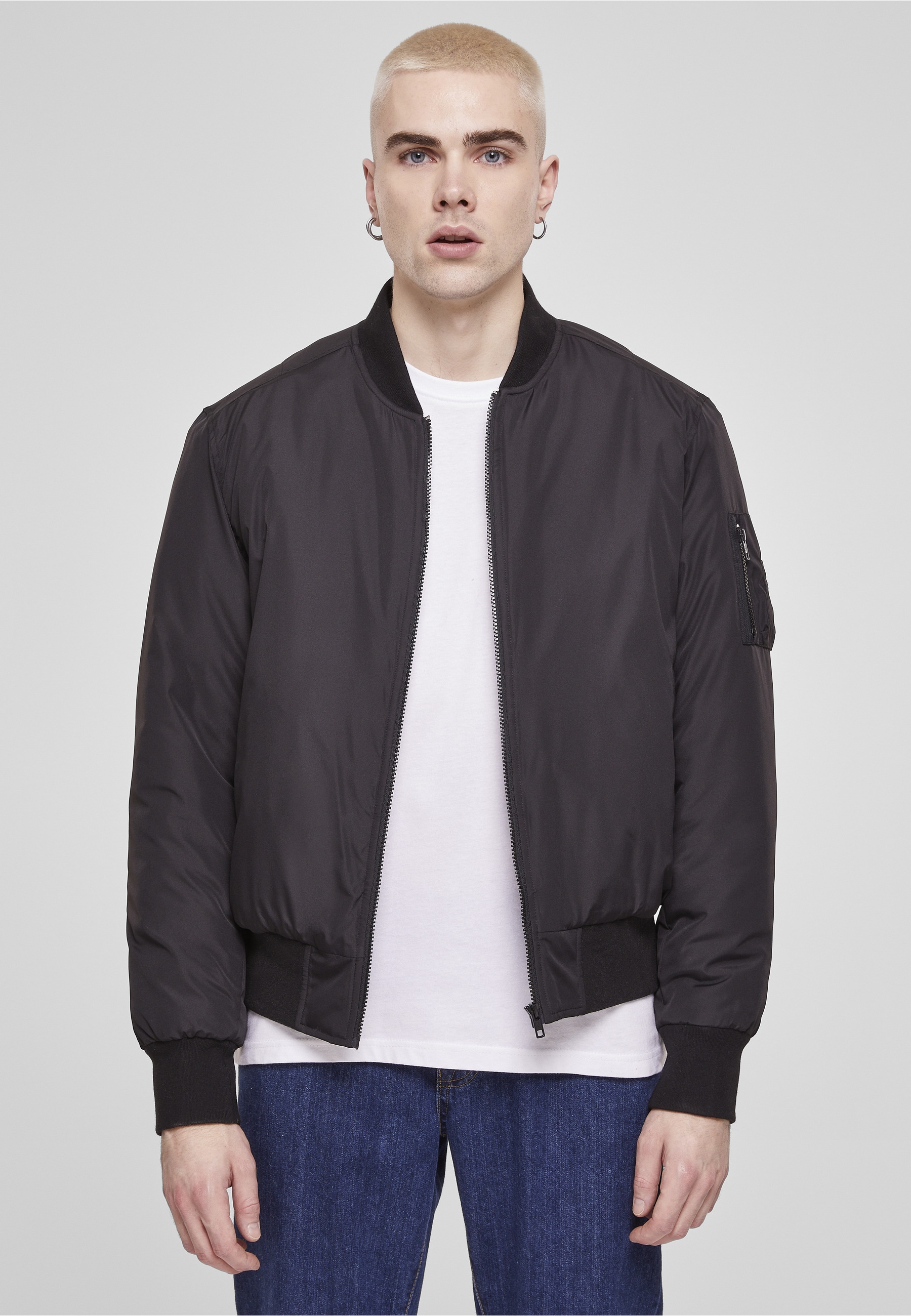 URBAN CLASSICS Allwetterjacke »Urban Classics Herren Recyclet Basic Bomber Jacket« 1 Stk. tlg. ohne Kapuze