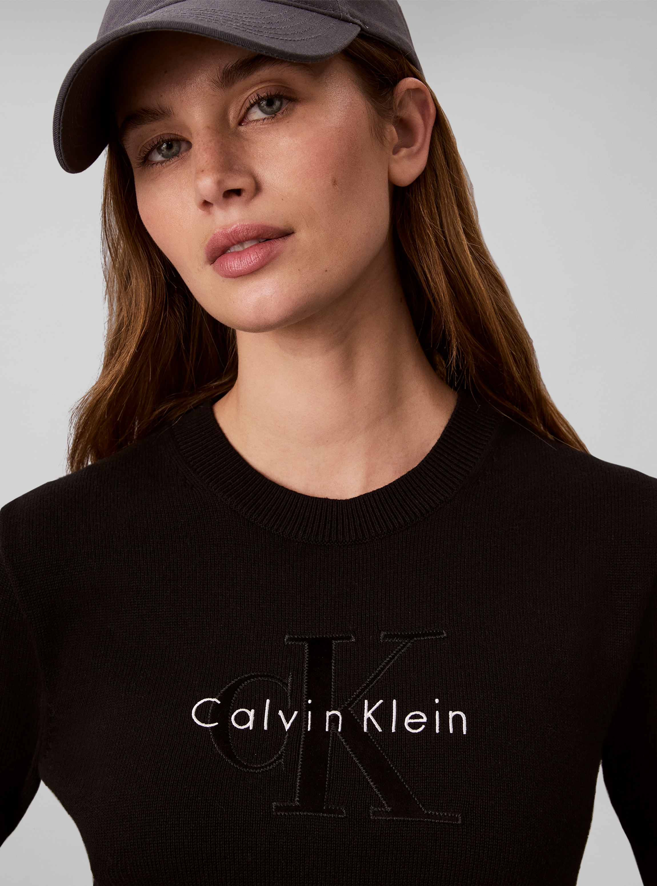 Calvin Klein Jeans Minikleid »LOGO MINIDRESS« Ohne Tasche Regular fit, Logoschriftzug