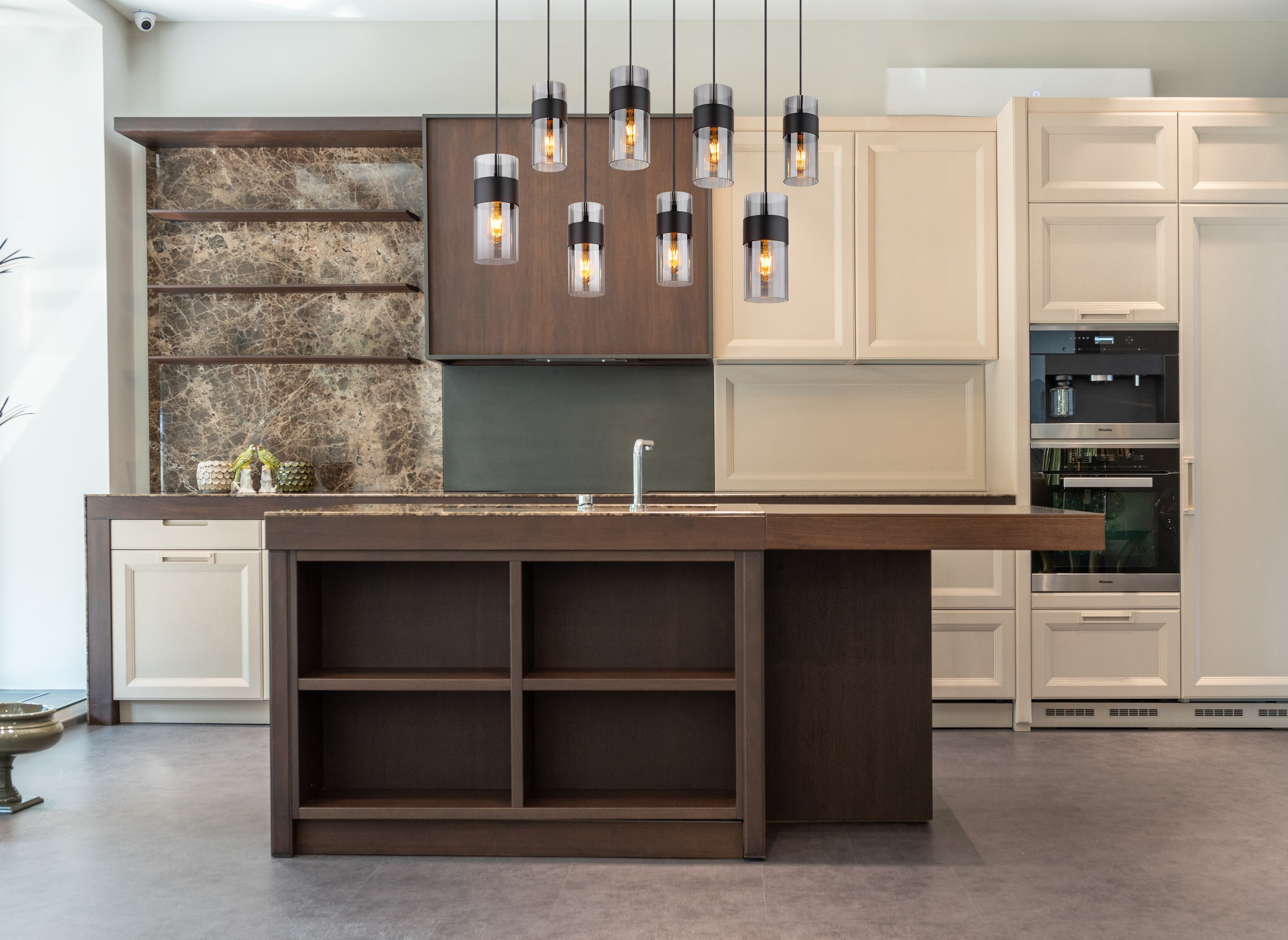 GLOBO LIGHTING Hängeleuchte »SCARFINA« E27 1 Stk. Schwarze Hängeleuchte mit Rauchglas, höhenverstellbar, 8x E27