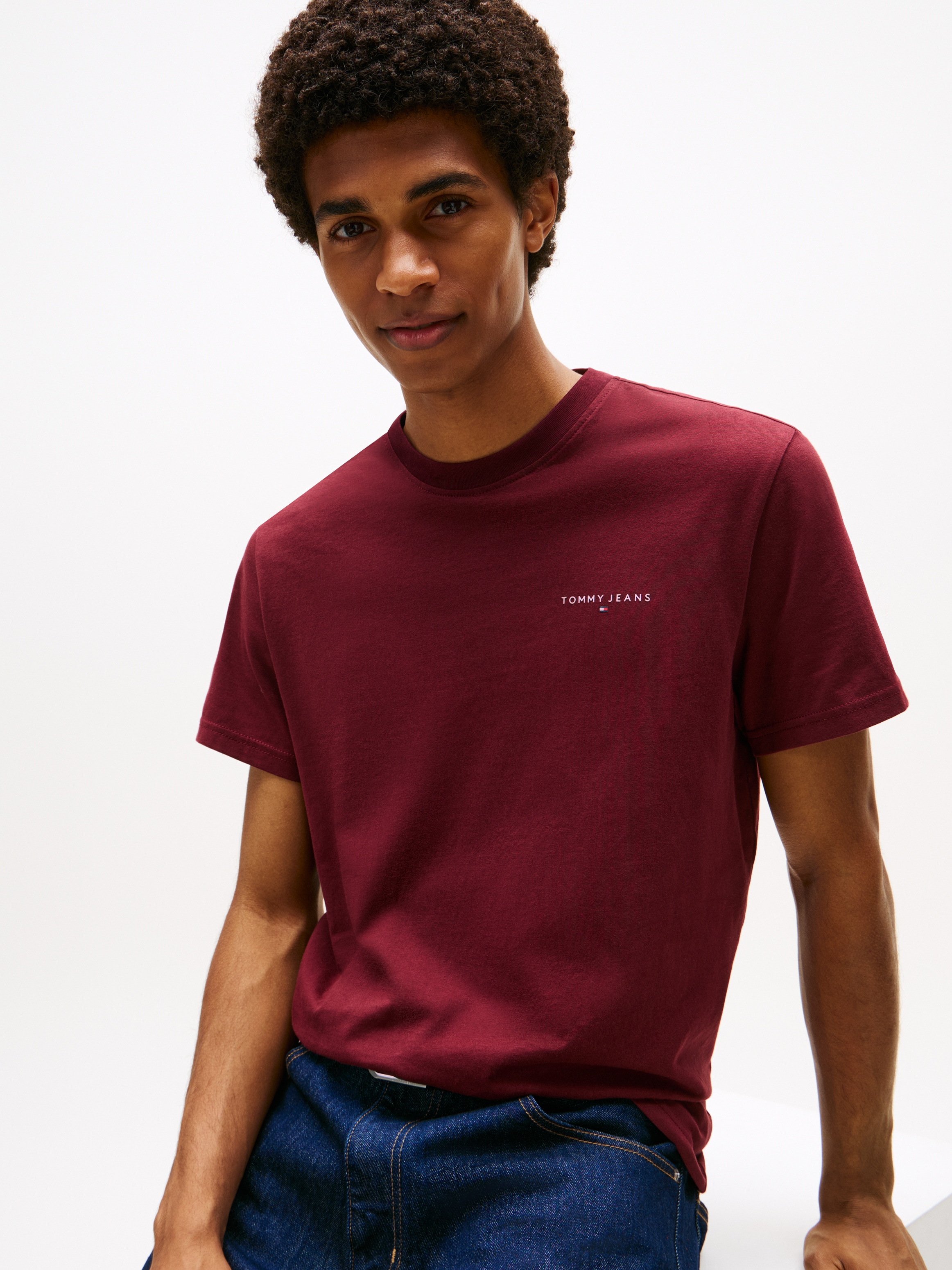 Tommy Jeans T-Shirt "TJM SLIM LINEAR CHEST TEE EXT", Mit Rundhalsausschnitt günstig online kaufen
