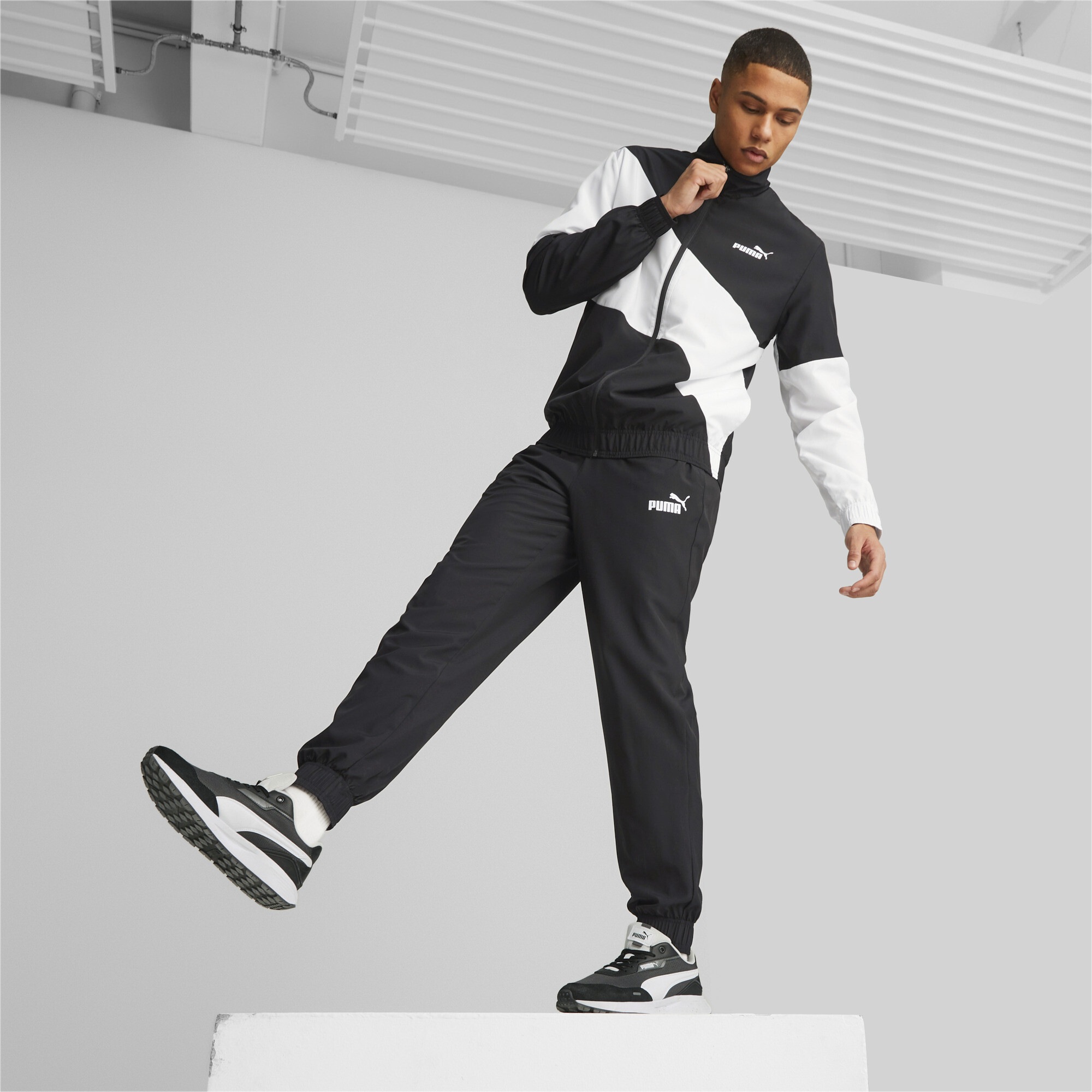 PUMA Jogginganzug »PUMA POWER gewebter Trainingsanzug Herren«